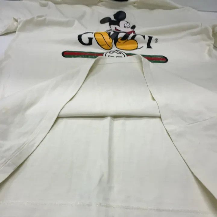 Other Gucci Gucci x Disney Vintage Mickey Mouse T-Shirt -2506 Size US L / EU 52-54 / 3 - 7 Thumbnail