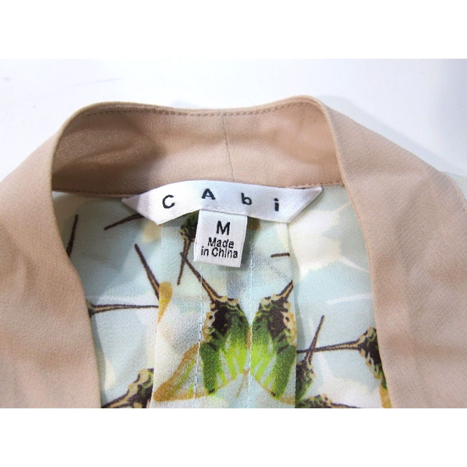 Vintage CAbi Green Blouse Women Medium V-Neck Cap Sleeve Butterfly Sheer Top Size M / US 6-8 / IT 42-44 - 4 Thumbnail