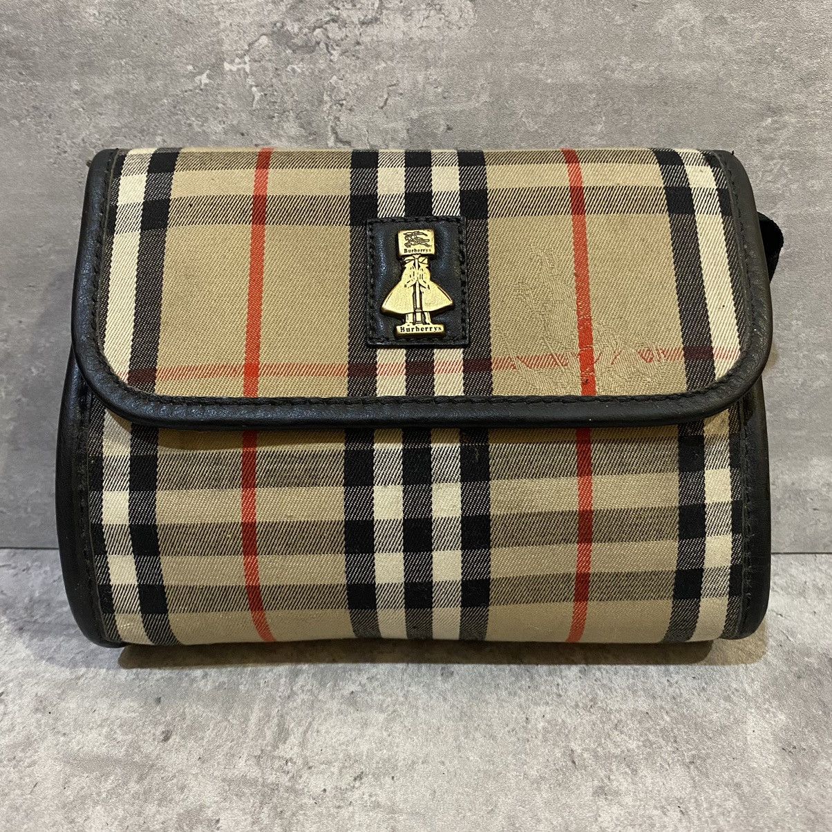 Burberry Clutch nova check Luxury Avant Garde Y2K Streetwear