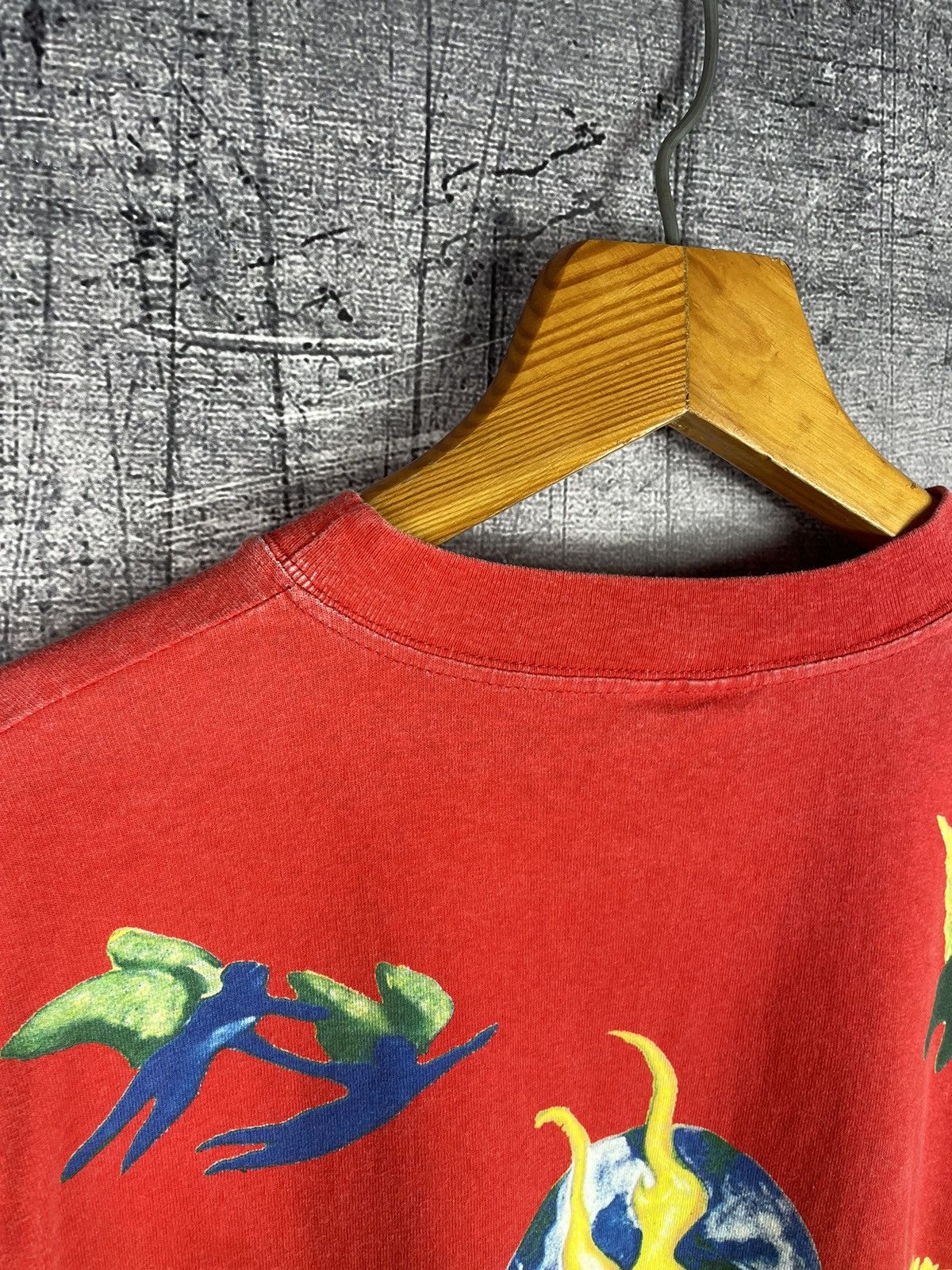 Band Tees Vintage 90s Carlos Santana Sacred Fire all-over print Tee Size US XL / EU 56 / 4 - 15 Thumbnail