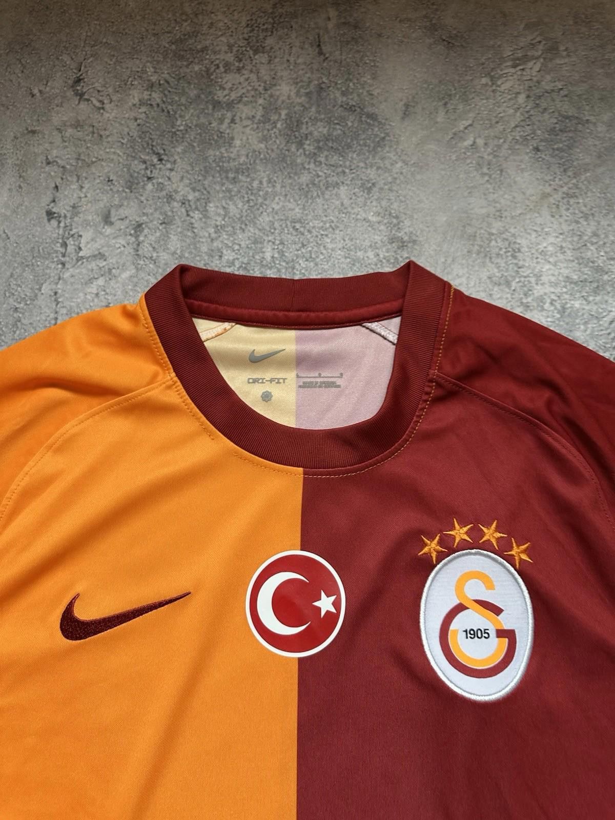Nike Nike Galatasaray 2023/24 Home Football Shirt Soccer Jersey Size US L / EU 52-54 / 3 - 7 Thumbnail