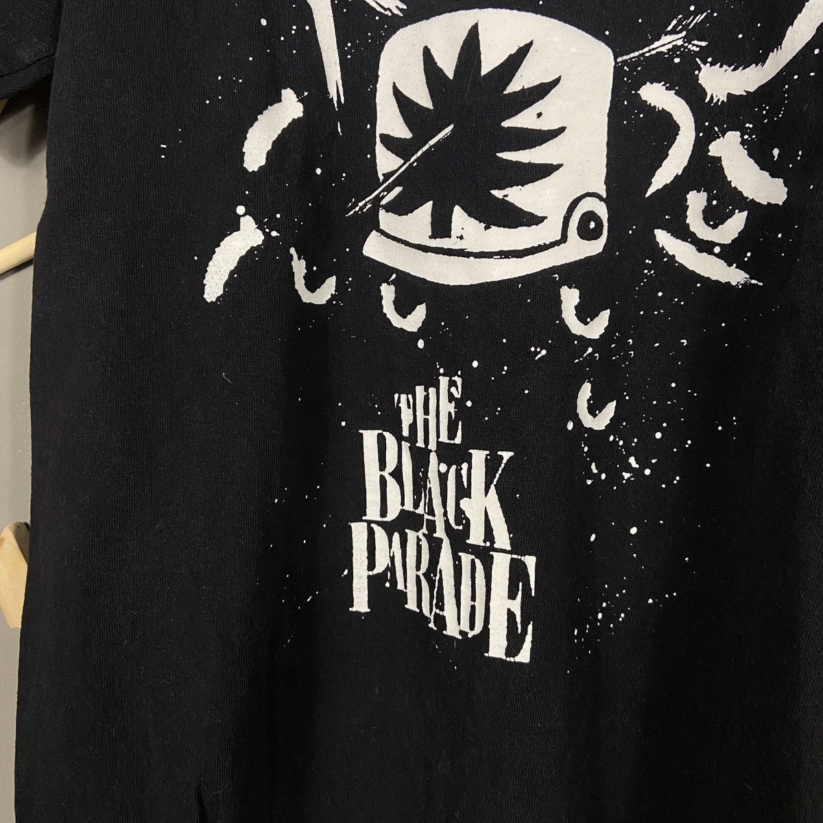 Band Tees My Chemical Romance The Black Parade band t-shirt Size US M / EU 48-50 / 2 - 4 Thumbnail