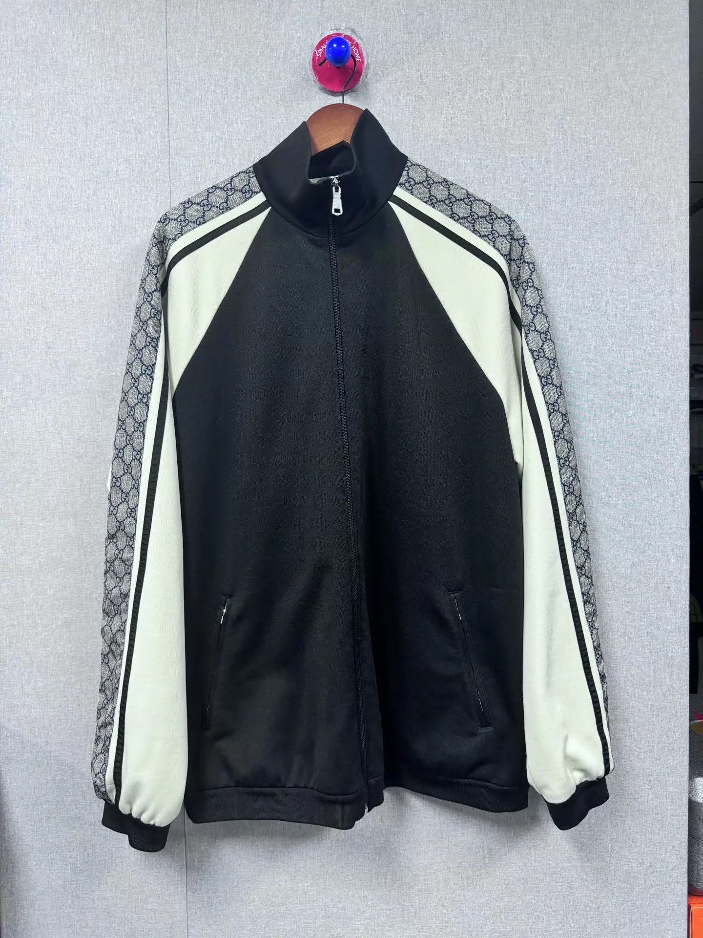 Gucci Gucci Snake Print GG Tape Jacket S Size US S / EU 44-46 / 1 - 1 Thumbnail