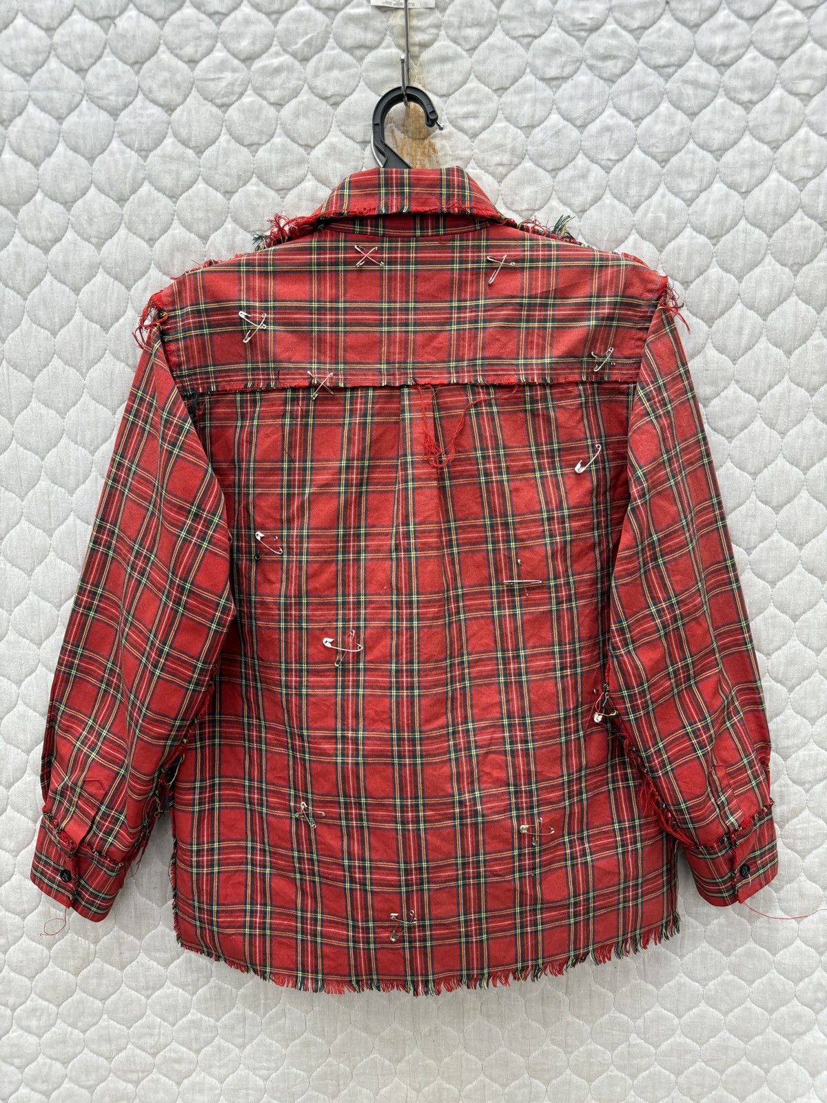 Seditionaries 🔥🔥🔥ARCHIVE V-DIVE FOR MEN TARTAN PUNK SHIRTS Size US M / EU 48-50 / 2 - 7 Thumbnail