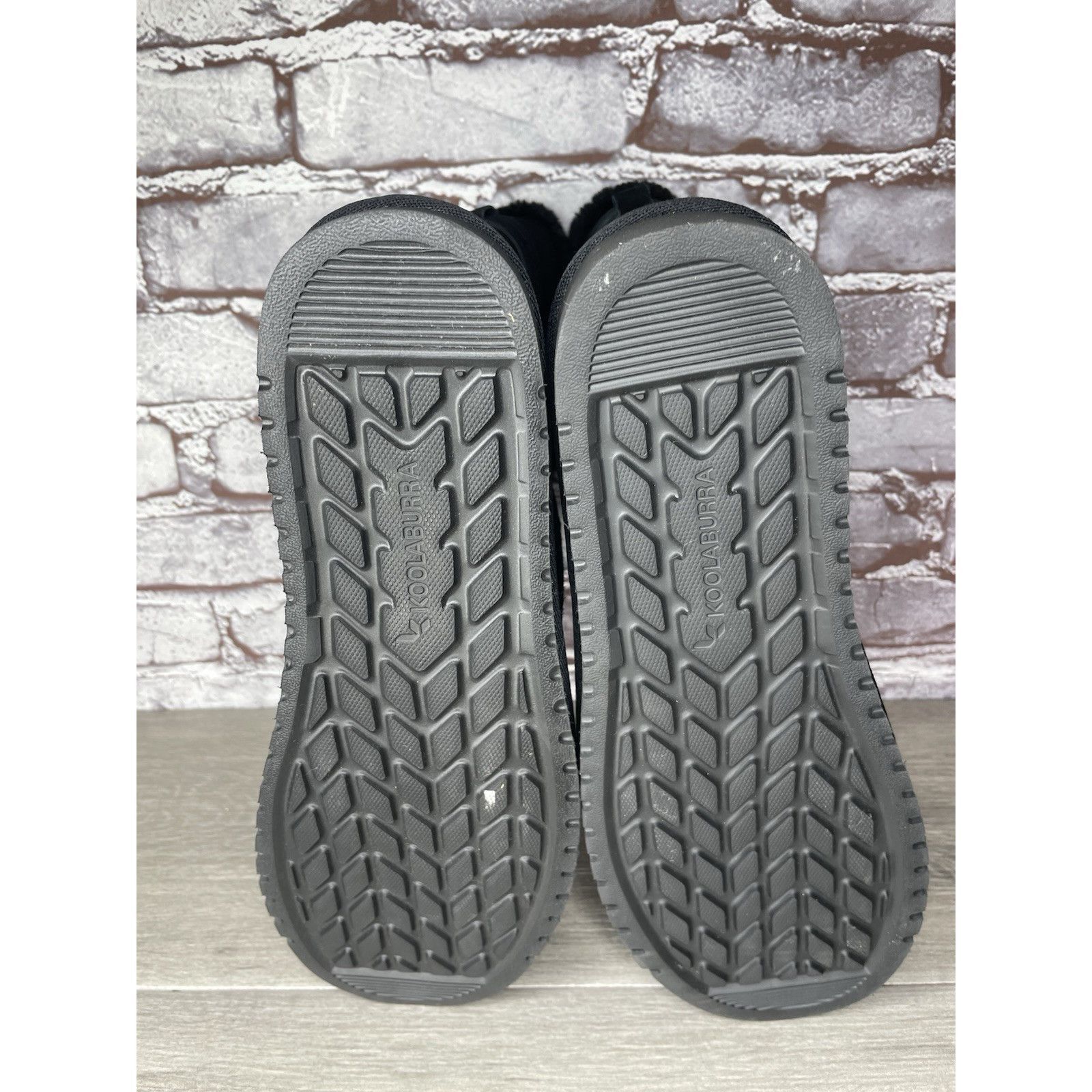 Ugg Koolaburra UGG Delene Black Suede Boots Buckle Boots Women’s Size US 10 / IT 40 - 24 Thumbnail