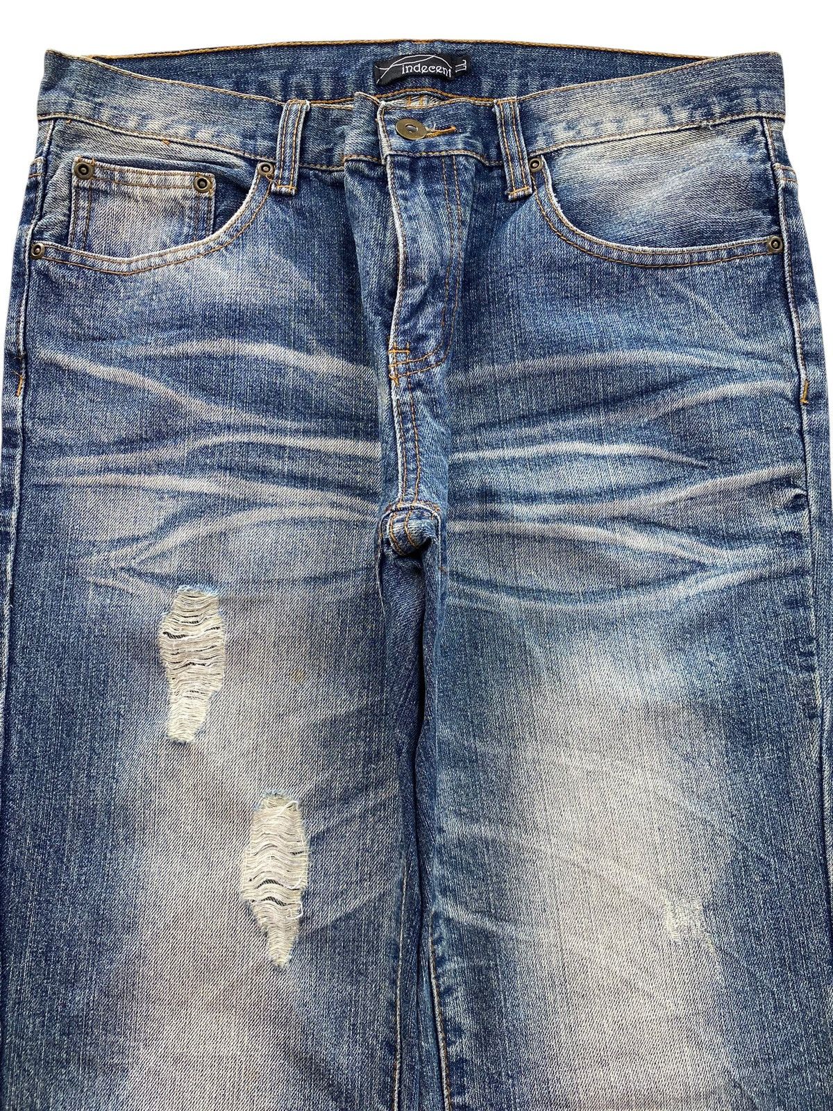 Japanese Brand Indecent Faded Wash Whiskered Style Boot Cut Jeans Size US 32 / EU 48 - 2 Thumbnail
