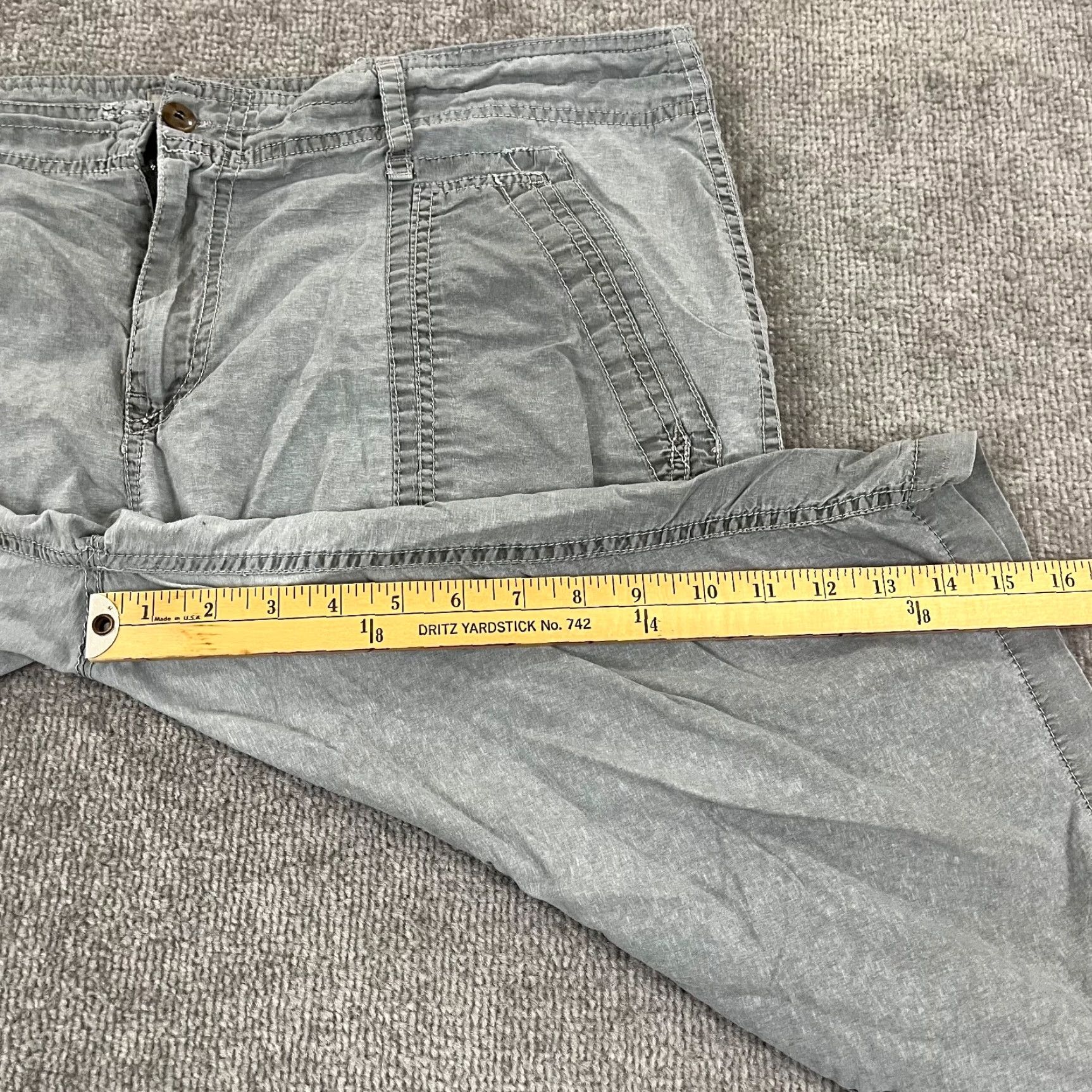 Gramicci VINTAGE Gramicci Shorts Women 14 Bermuda Nylon Gray Patina Dyed 3/4 Length Lightweight Hiking Climb Pockets Size 36" / US 14 / IT 50 - 6 Thumbnail