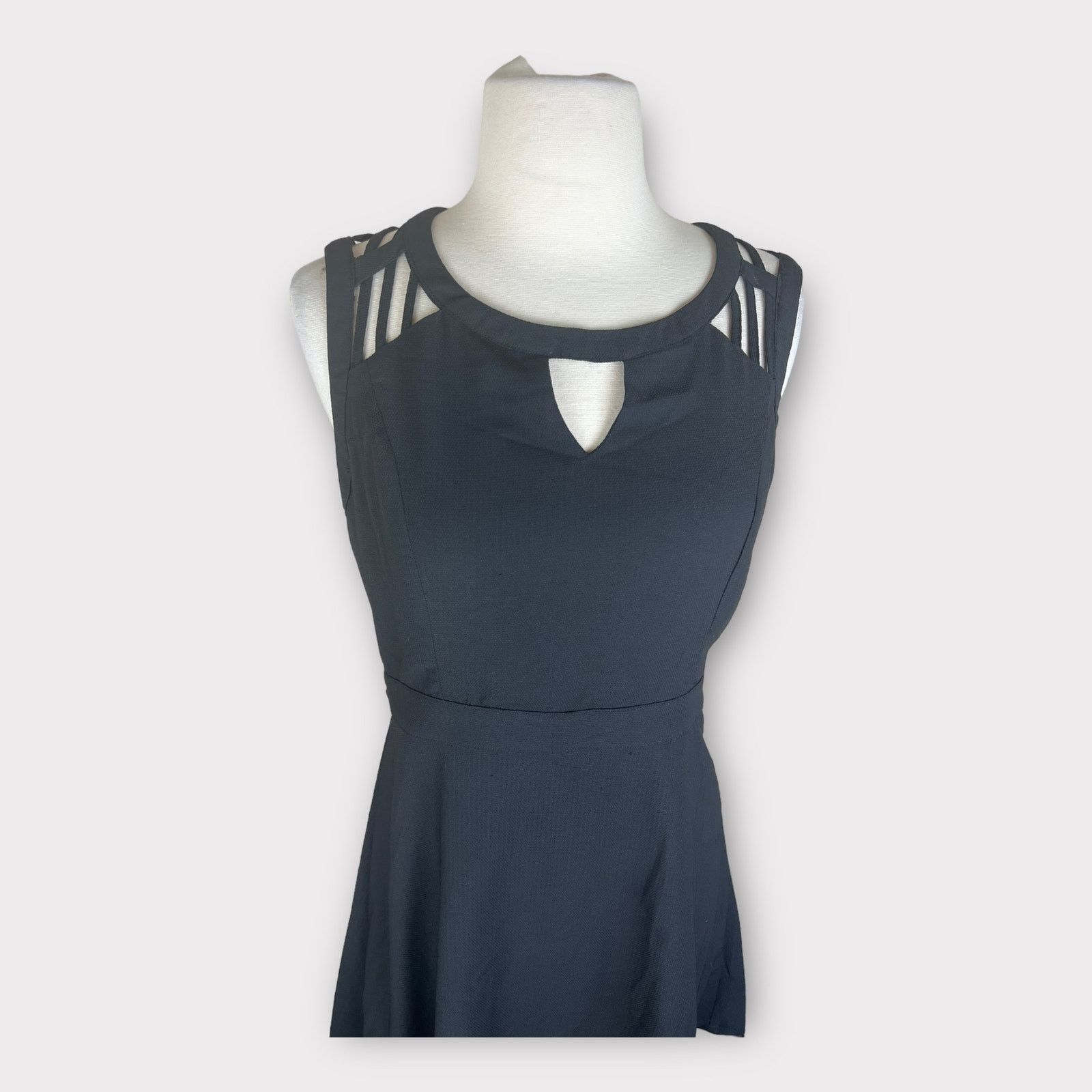 Nordstrom Love Riche | NWT Black Cutout Caged Skater Dress | Medium Size M / US 6-8 / IT 42-44 - 4 Thumbnail