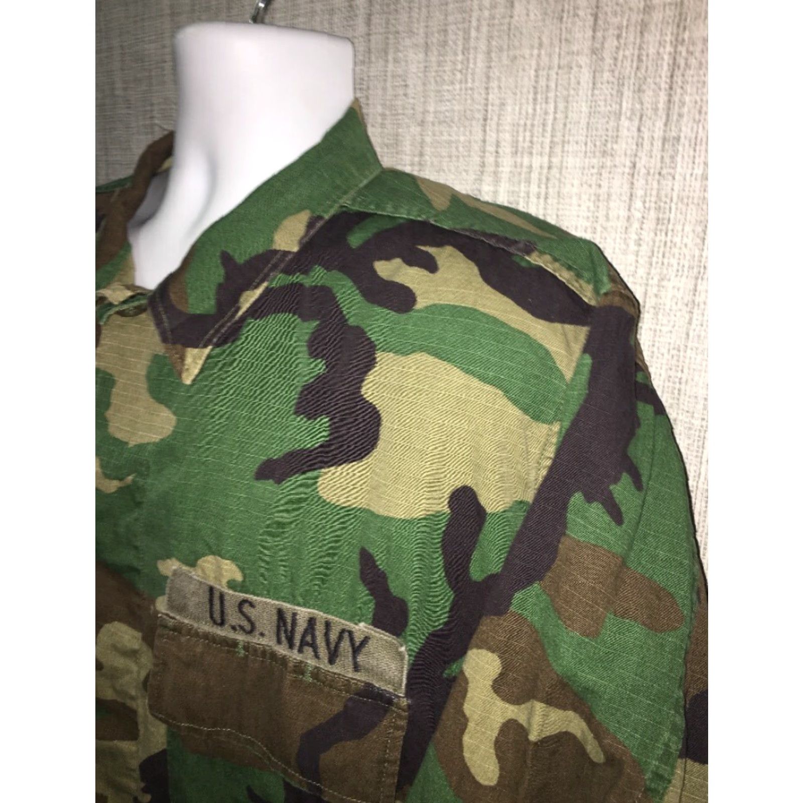 Vintage Mens US Navy Camoflauge Button Front Long Sleeve Shirt Size L Long Size US L / EU 52-54 / 3 - 2 Thumbnail