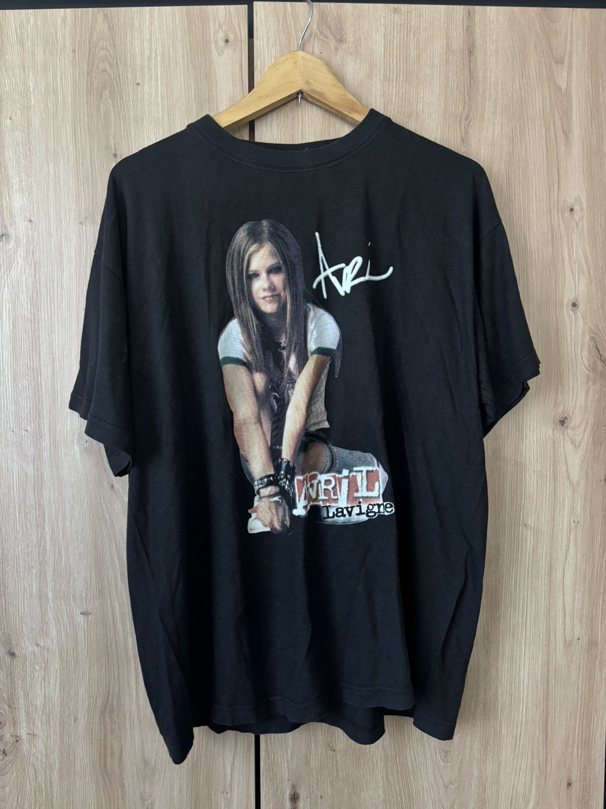 Band Tees VINTAGE AVRIL LAVIGNE TEE Size US M / EU 48-50 / 2 - 1 Thumbnail