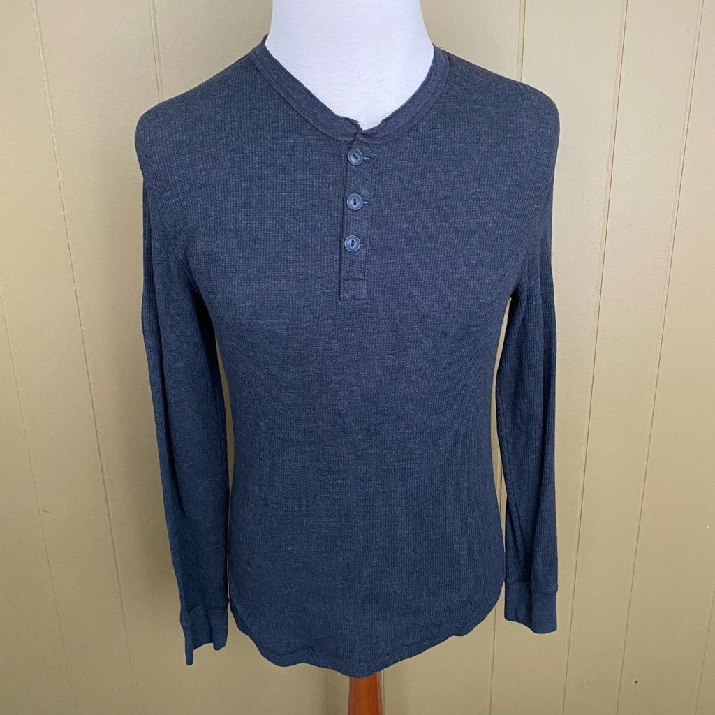 Old Navy Old Navy men M cotton blend 3 button textured thermal longsl Size US M / EU 48-50 / 2 - 1 Thumbnail