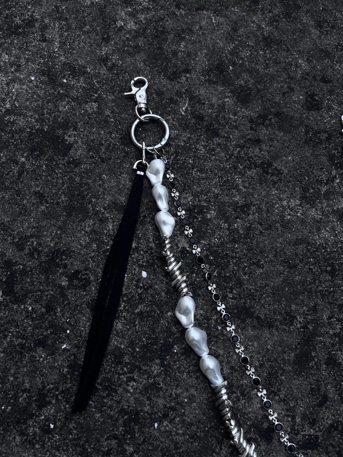Jewelry Pearl Double Layered Wallet Chain Size ONE SIZE - 7 Thumbnail