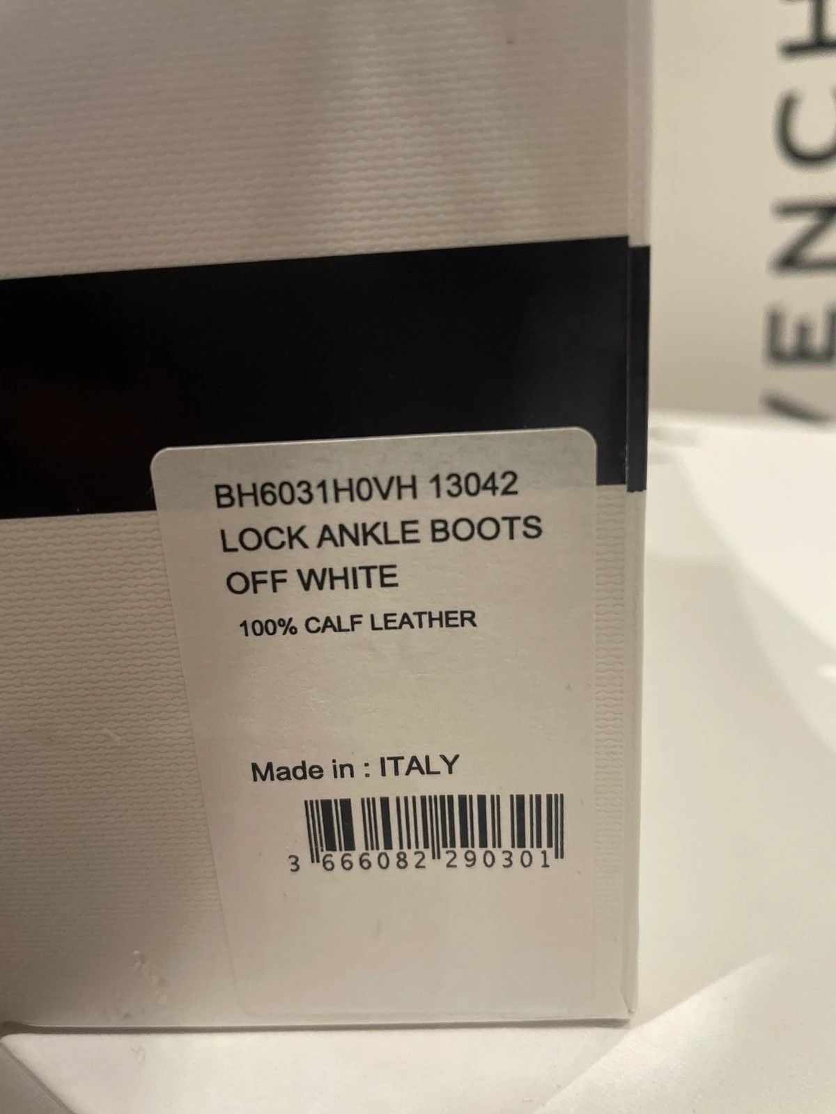 Givenchy Givenchy Lock Leather Ankle Boots Off White Cream Beige Size US 9 / EU 42 - 9 Thumbnail