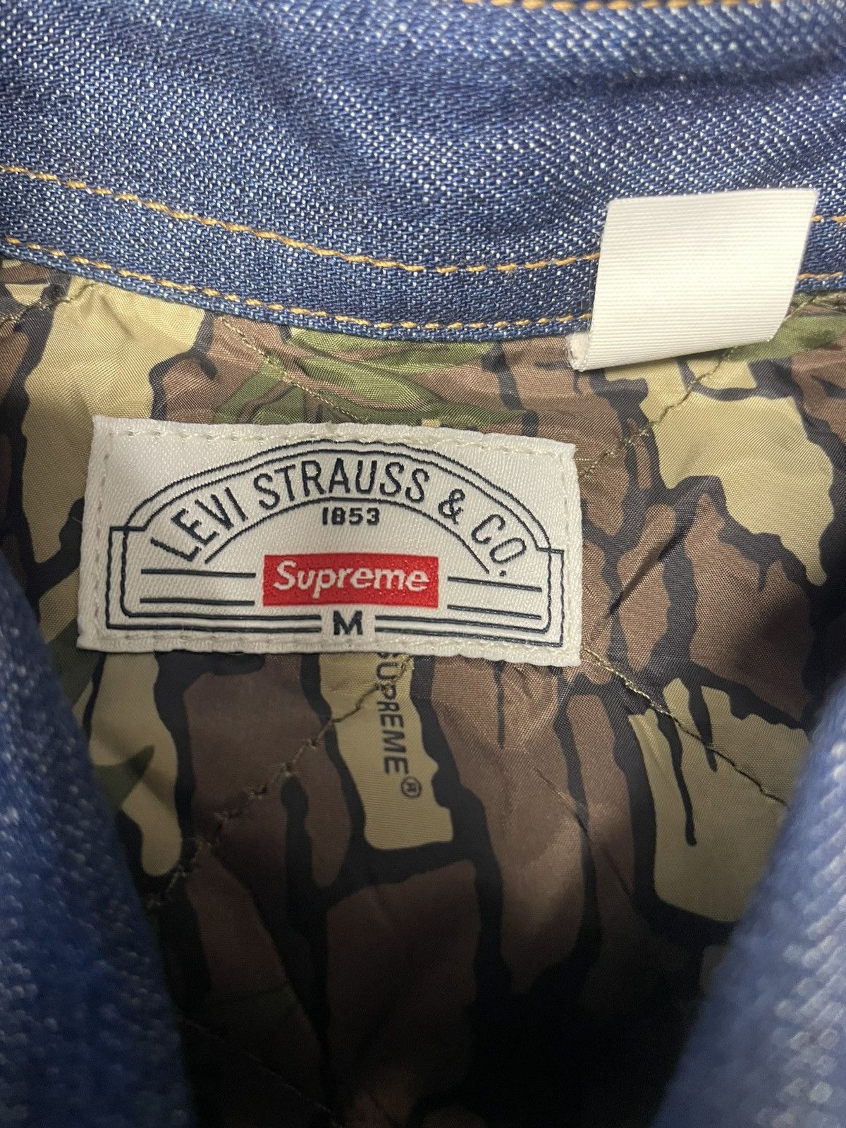 Levi's × Supreme Supreme FW13 western denim button up quilted Size US M / EU 48-50 / 2 - 14 Thumbnail
