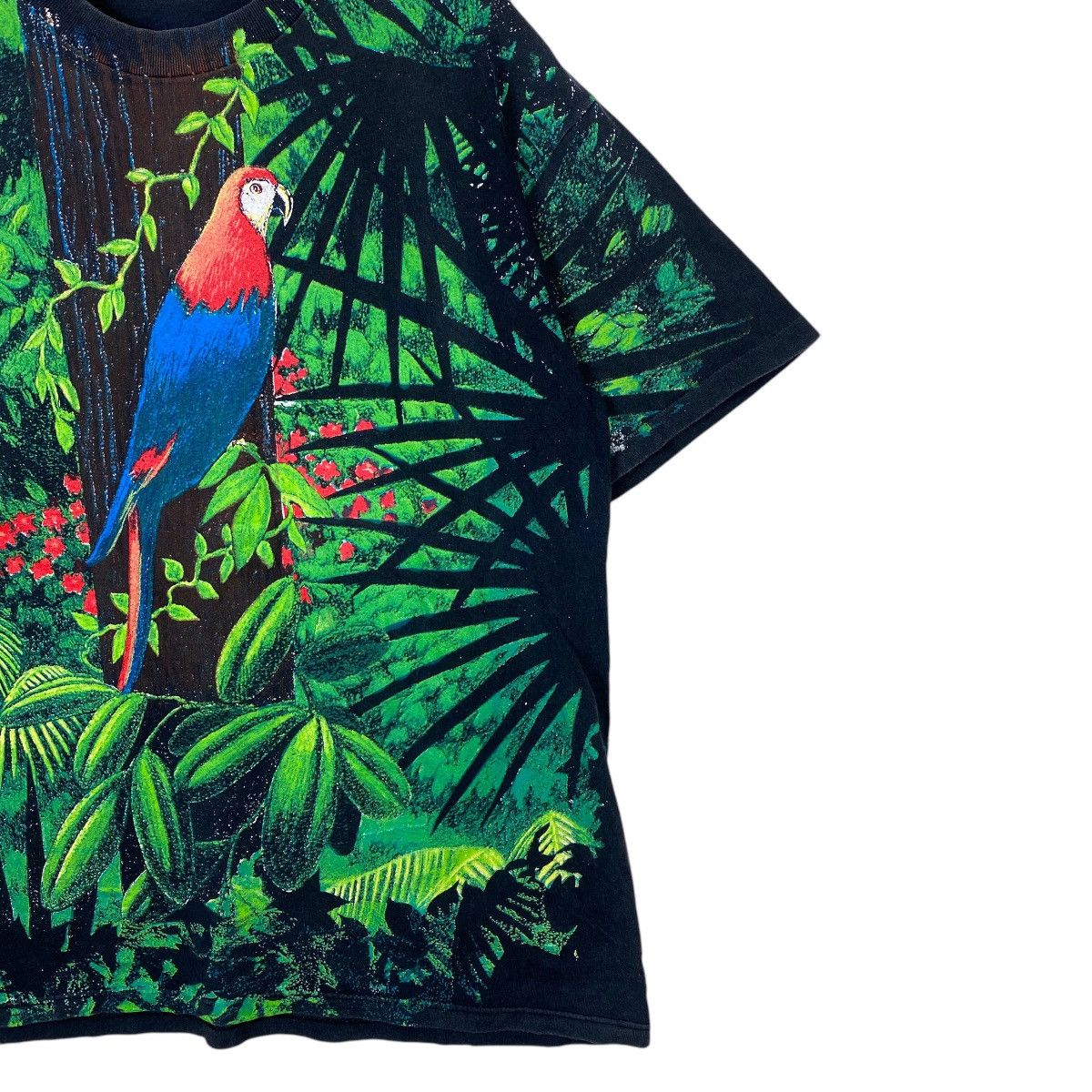 Habitat × Vintage 💥 90s WILD OATS MACAW RAINFOREST ALLOVER PRINT TSHIRT Size US L / EU 52-54 / 3 - 5 Thumbnail