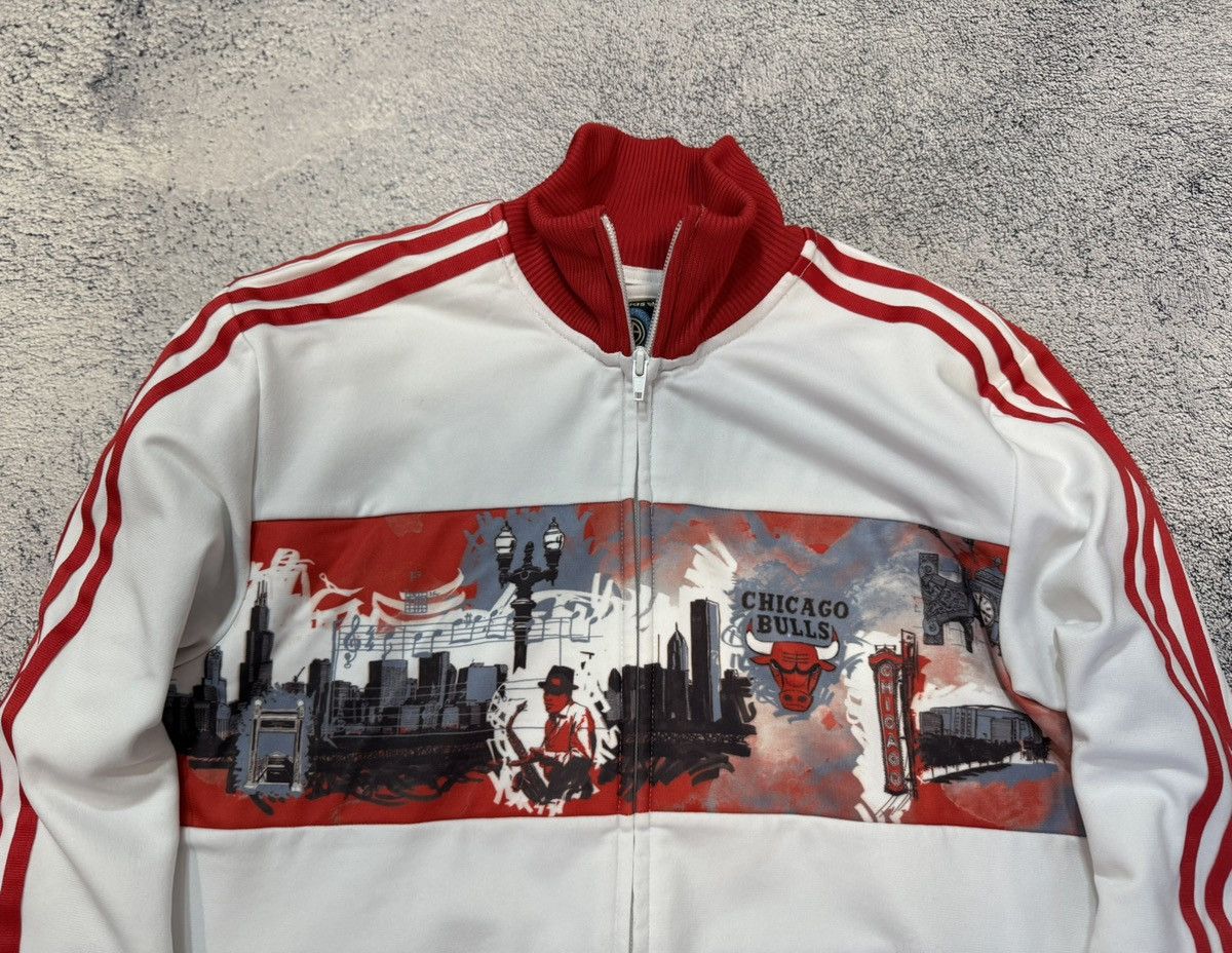 Adidas Adidas Chicago Bulls Mens Track Jacket Full Zip NBA White S Size US S / EU 44-46 / 1 - 10 Thumbnail