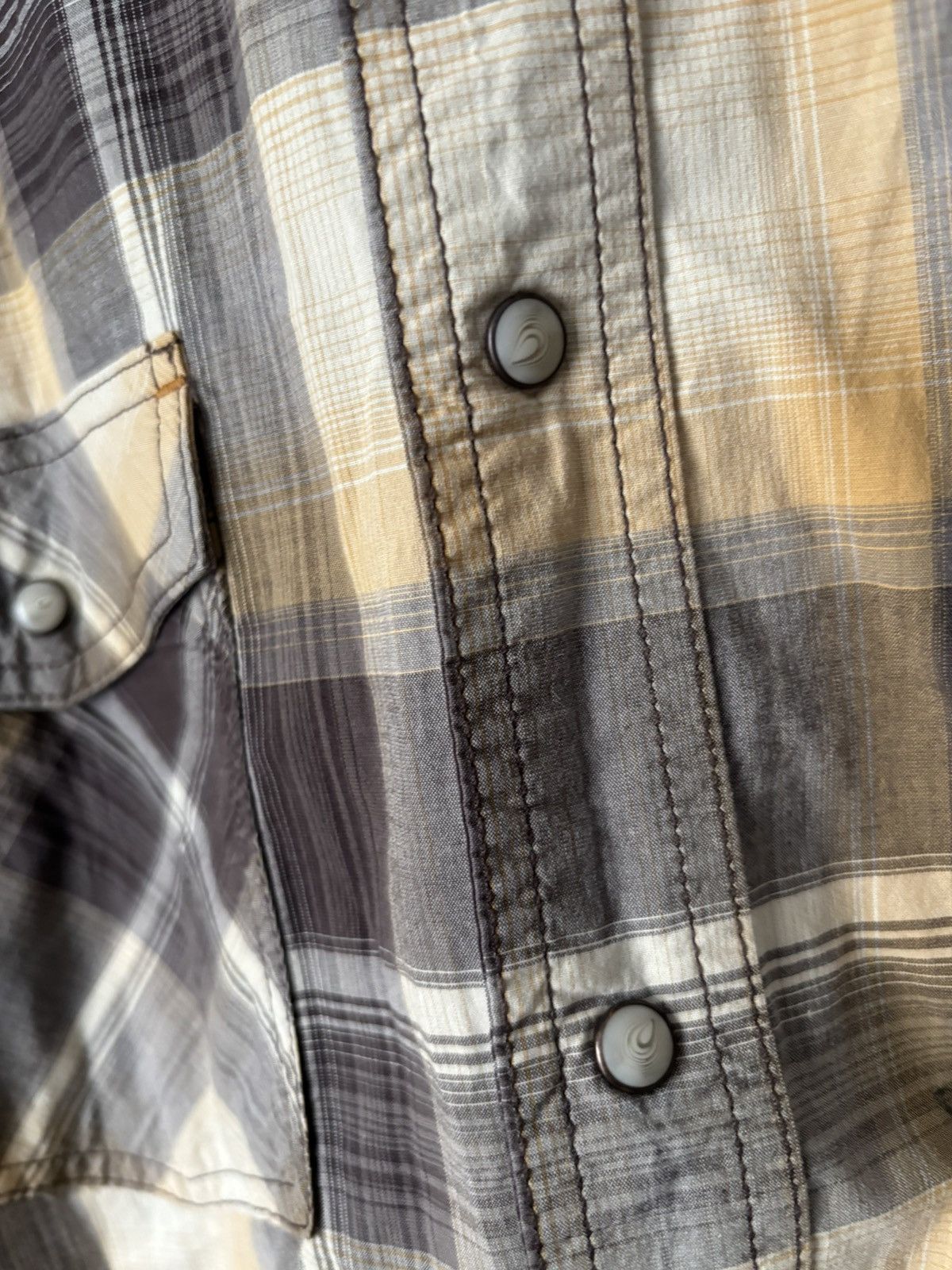 Carhartt Vintage Carhartt Button Up Longsleeve Shirt Size US XL / EU 56 / 4 - 4 Thumbnail