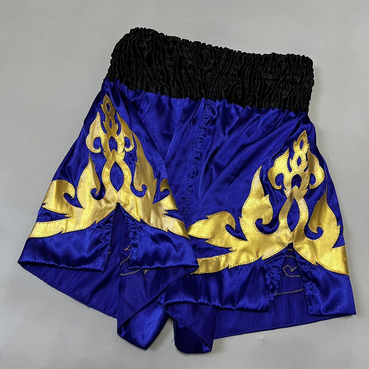 Japanese Brand × Vintage Vintage Muay Thai Shorts “Windy” Thaiboxing MMA Y2K Size US 34 / EU 50 - 4 Thumbnail