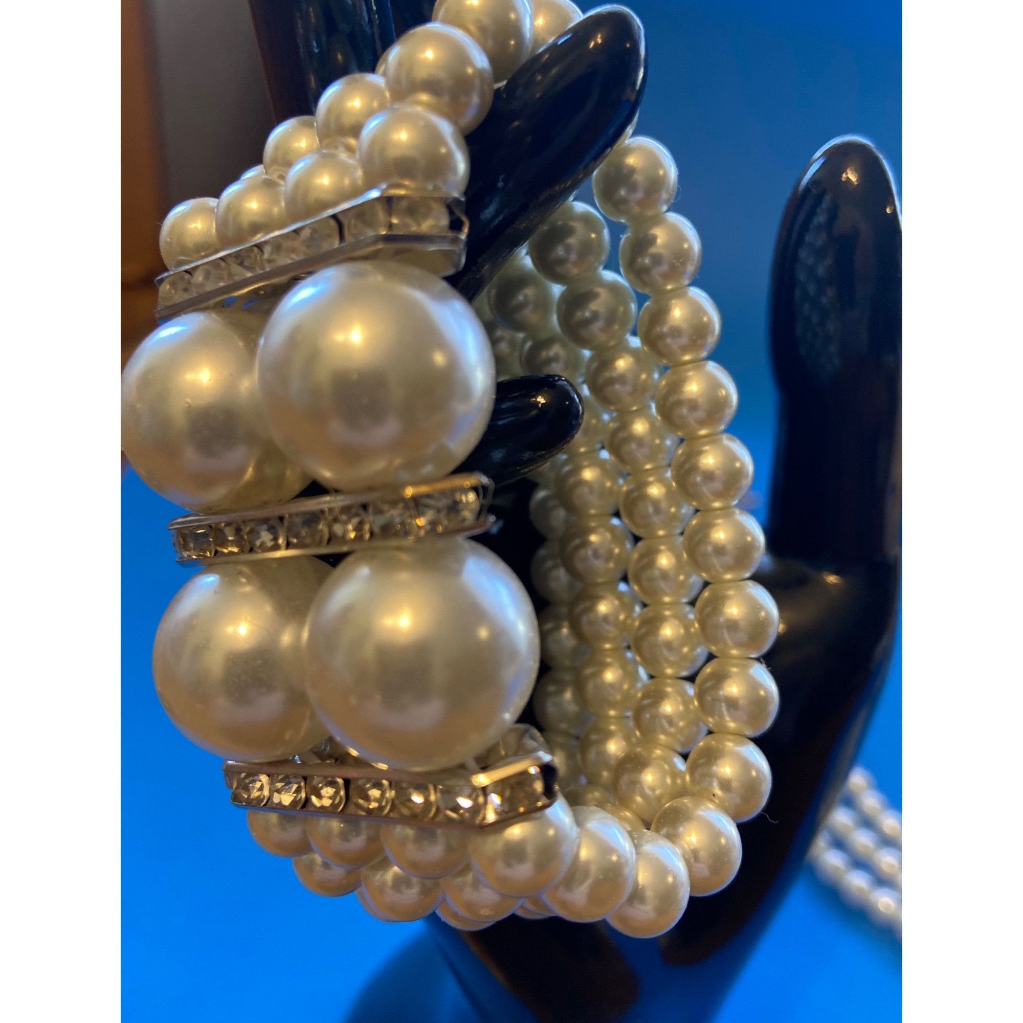 Other Faux Pearl 3pc Set W/Necklace,Bracelet&Earrings Goldtone&Cry Size ONE SIZE - 19 Thumbnail