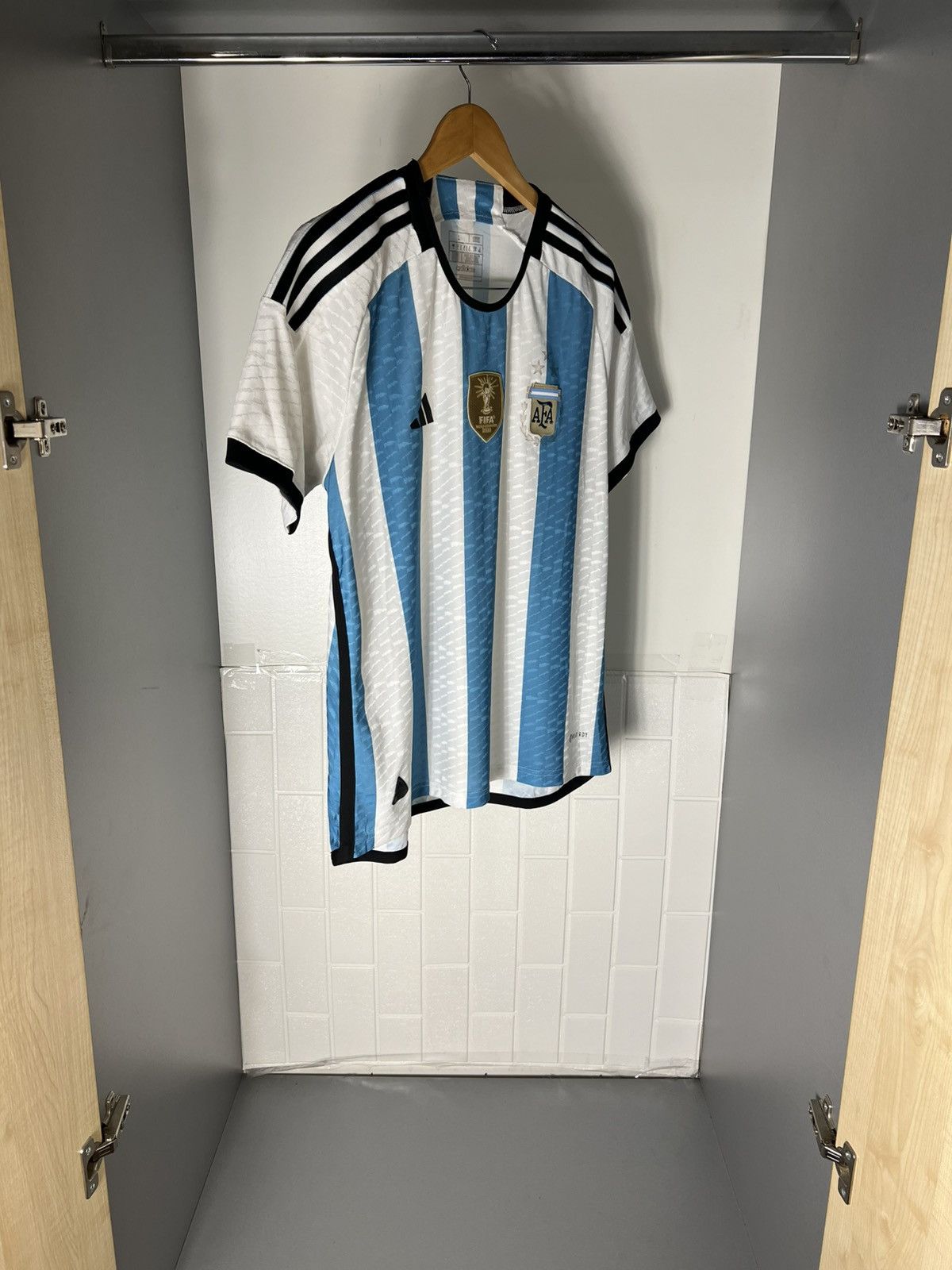 Vintage VERY RARE ADIDAS ARGENTINA SOCCER JERSEY RETRO BLOKE Y2K 90s Size US XL / EU 56 / 4 - 2 Thumbnail