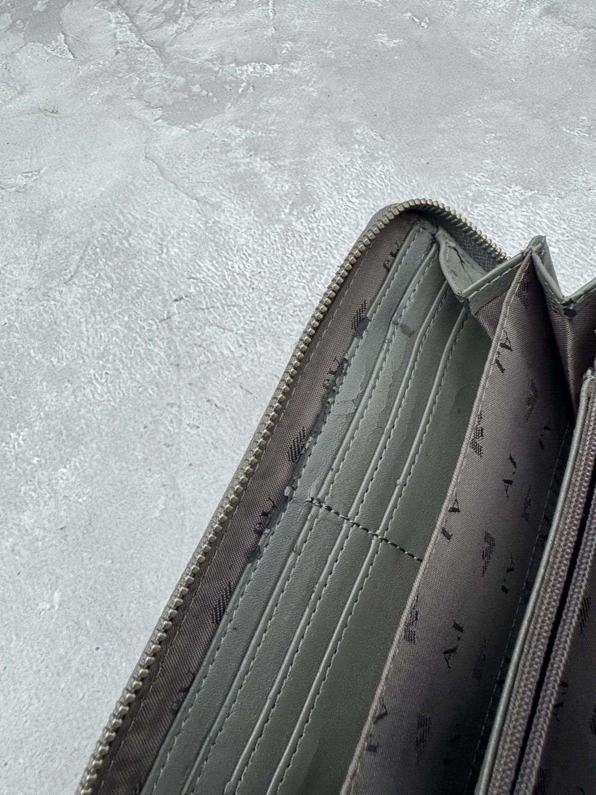 Armani Armani Jeans Y2k Long Wallet Size ONE SIZE - 14 Thumbnail