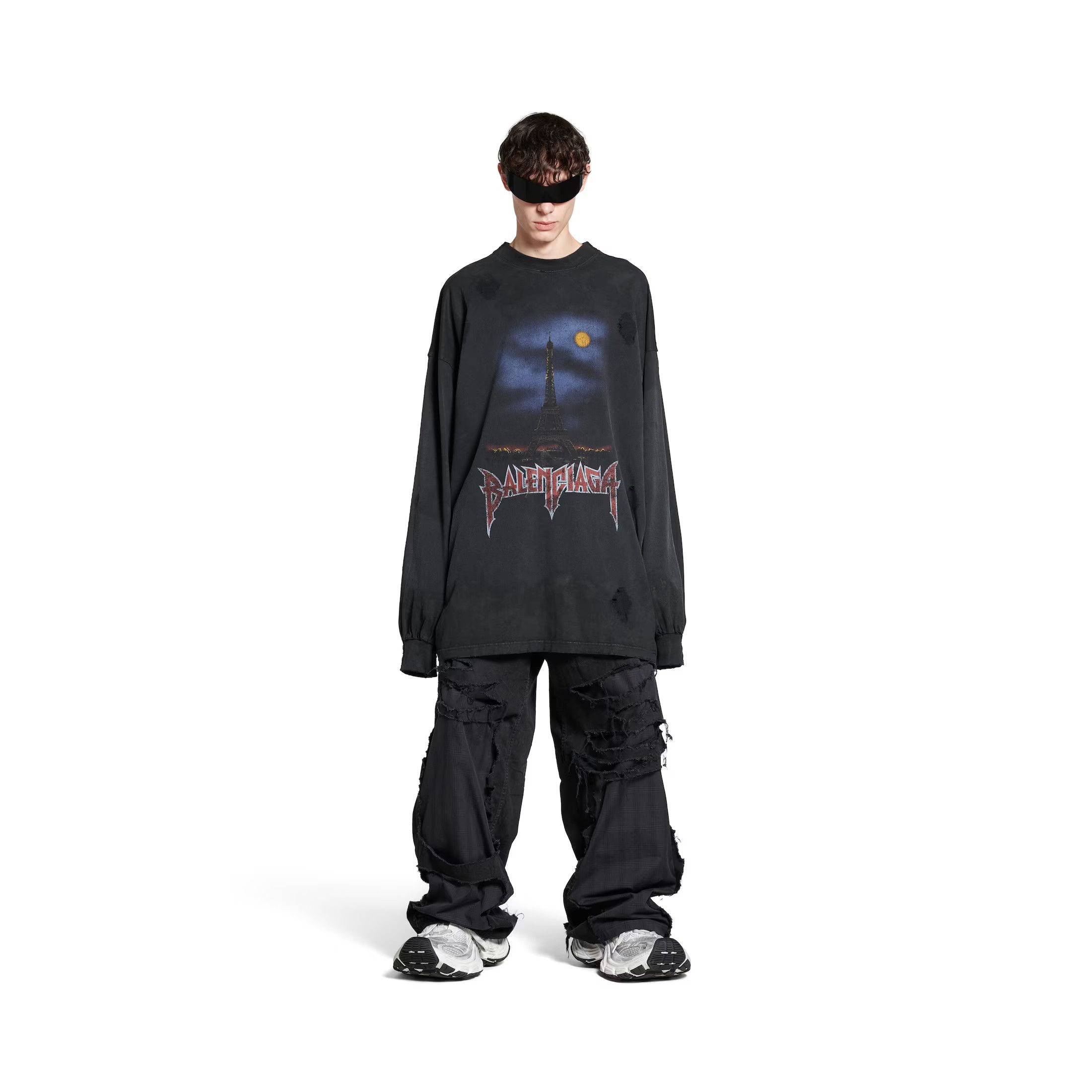 Balenciaga o1srvl11e0325 Paris Moon Double Front Long Sleeve T-Shirt Size US L / EU 52-54 / 3 - 6 Thumbnail
