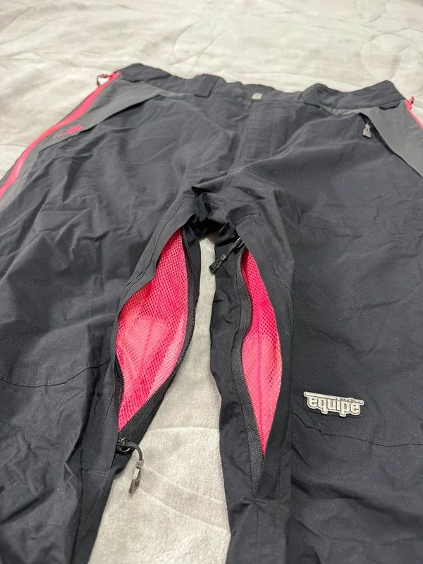 Helly Hansen Helly Hansen red line equipe Recco ski snowboard pants XL Size 30" / US 8 / IT 44 - 9 Thumbnail