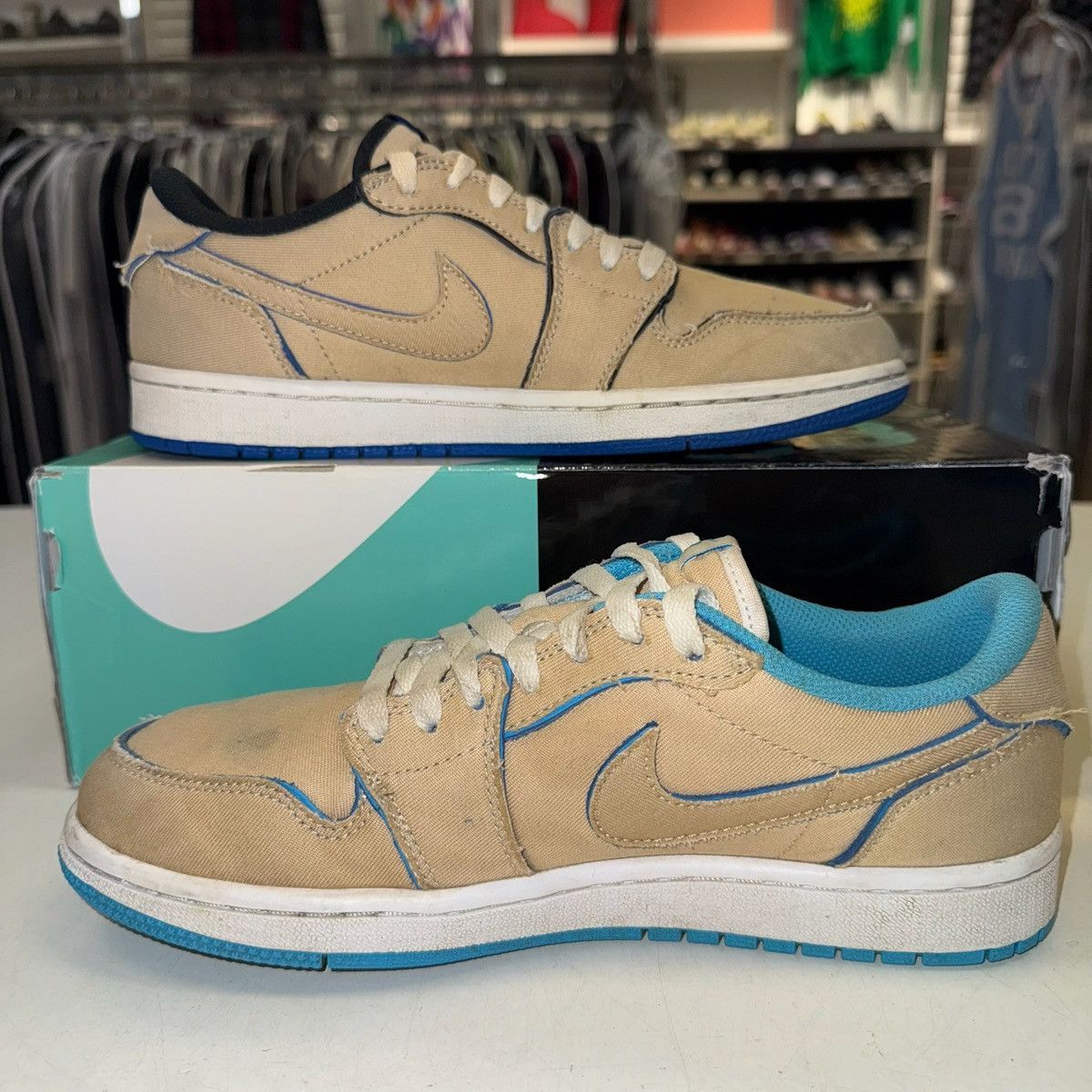 Jordan Brand Size 7 - Nike SB Air Jordan 1 Low Desert Ore CJ7891-200 Size US 7 / EU 40 - 2 Thumbnail