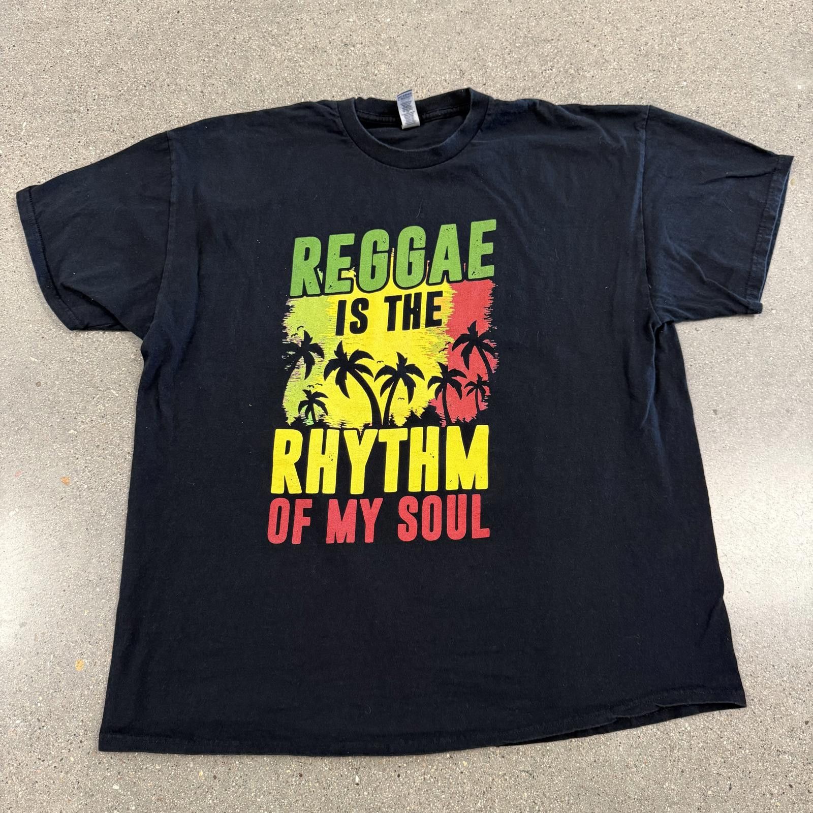 Gildan Reggae Rhythm Jamaica T-Shirt 2XL Size US XXL / EU 58 / 5 - 1 Thumbnail
