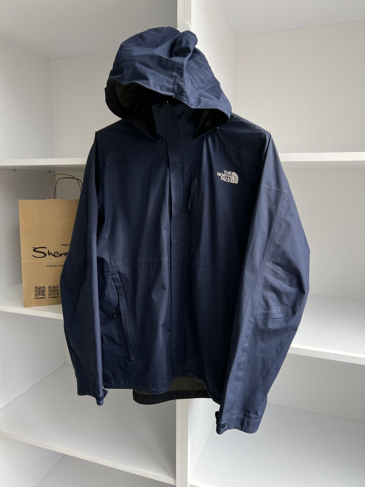 The North Face × Vintage Vintage The North Face Gore Tex Light Jacket Size US L / EU 52-54 / 3 - 2 Thumbnail