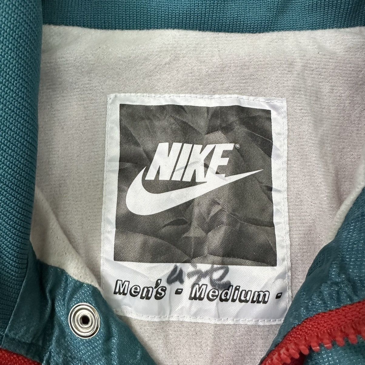 Nike Rare Nike International Wax Faded Vintage Jacket Z188 Size US M / EU 48-50 / 2 - 12 Thumbnail