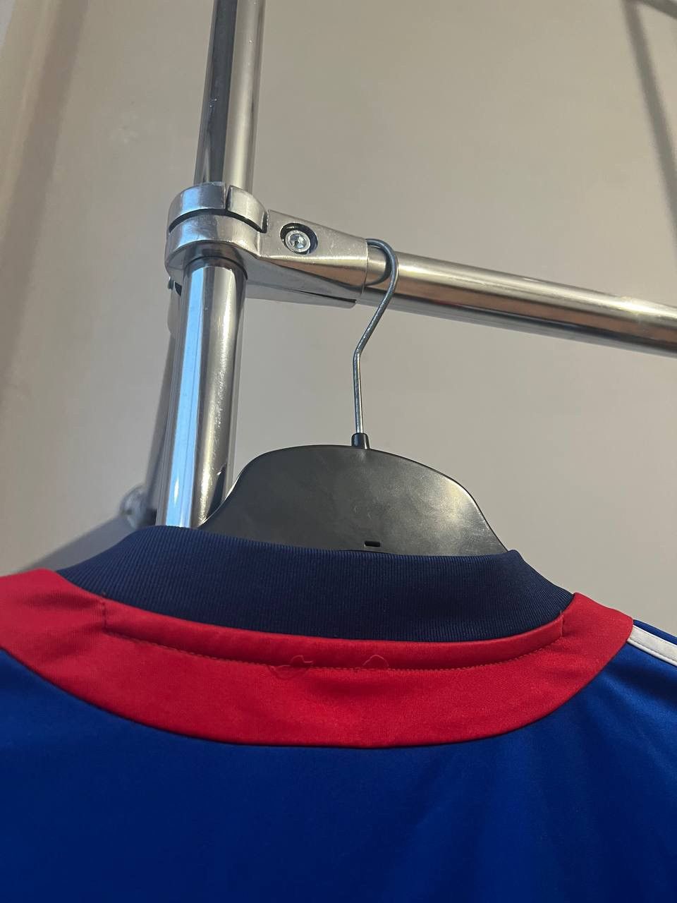 Adidas OLYMPIQUE LYONNAIS LYON FRANCE TRAINING SOCCER JERSEY SHIRT Size US S / EU 44-46 / 1 - 13 Thumbnail