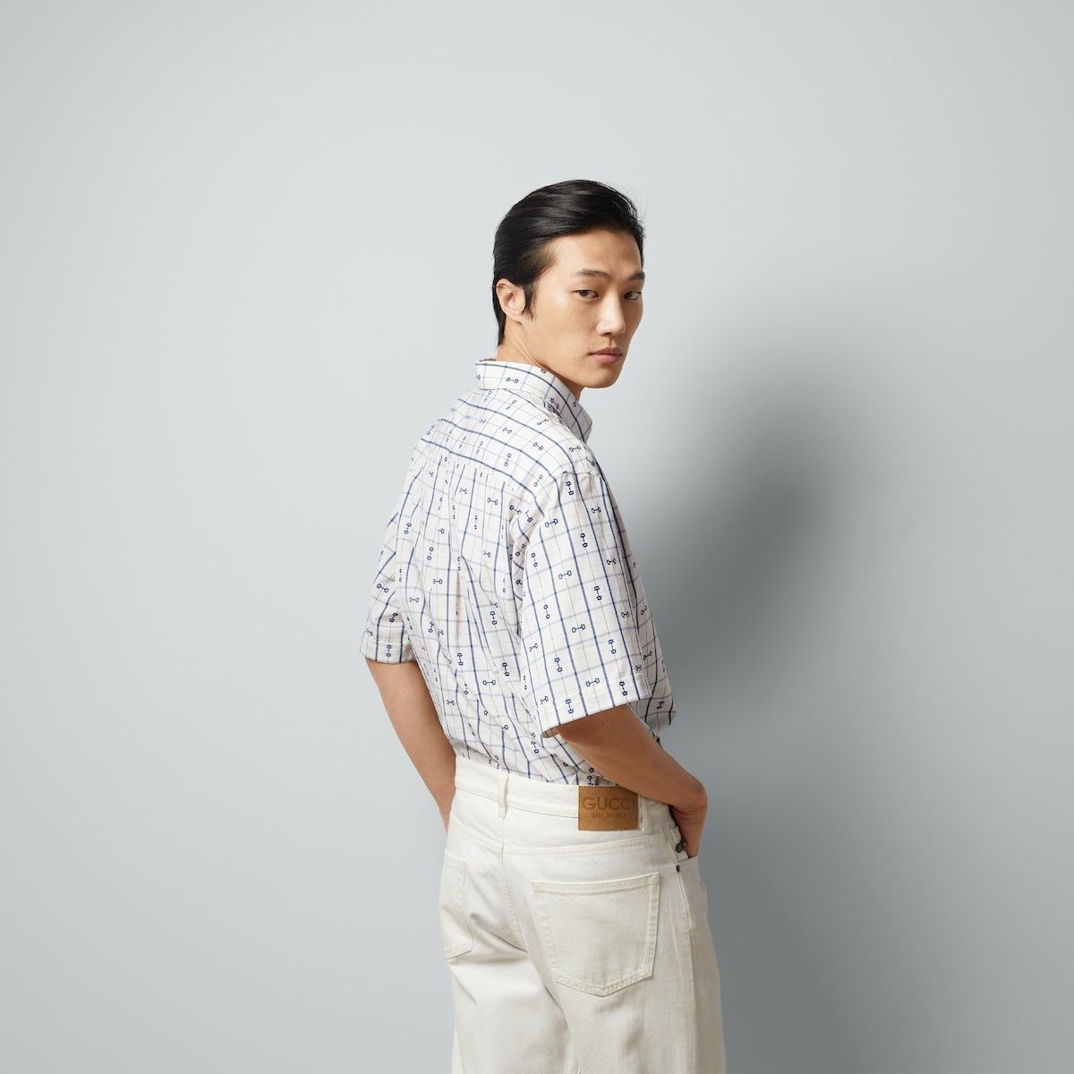 Gucci o1mt1gz0325 Horsebit Print Cotton Shirt in Ivory/Blue Size US S / EU 44-46 / 1 - 6 Thumbnail