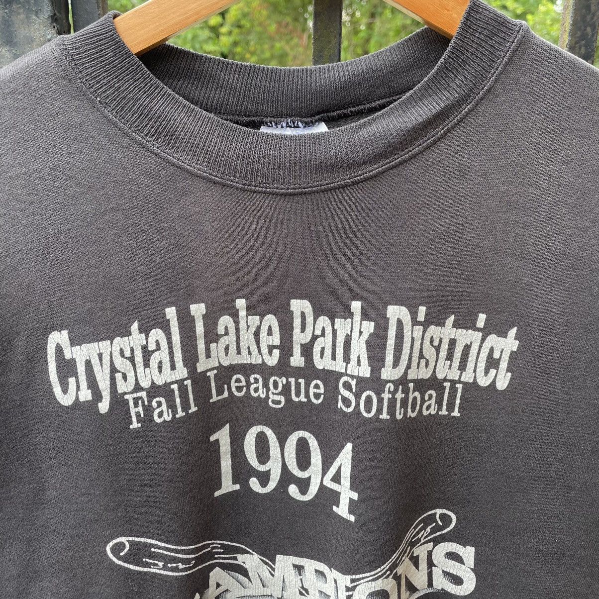 Vintage 🔥Vintage 1994 Crystal Lake Fall League Softball Sweatshirts Size US M / EU 48-50 / 2 - 5 Thumbnail
