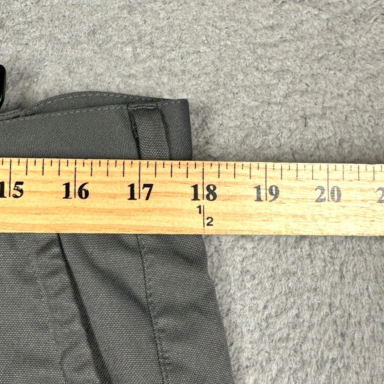 Nike Nike Golf Pants Mens 36X34 Gray Chino Pleated Straight Cuffed Zipper Button Swoosh Pockets Size US 36 / EU 52 - 7 Thumbnail