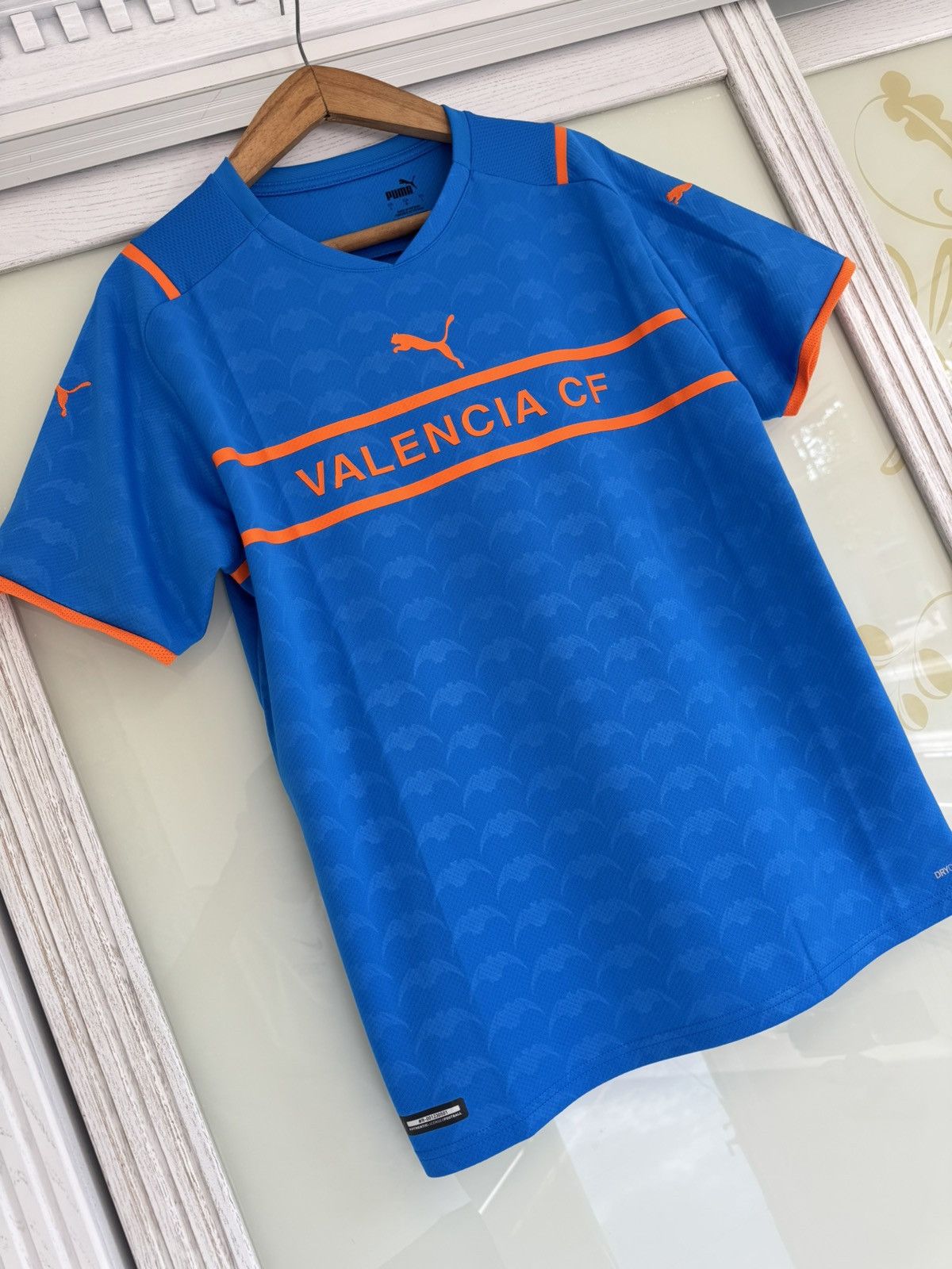 Puma Valencia 2021-2022 Third Soccer Jersey Football Kit Shirt Size US L / EU 52-54 / 3 - 4 Thumbnail