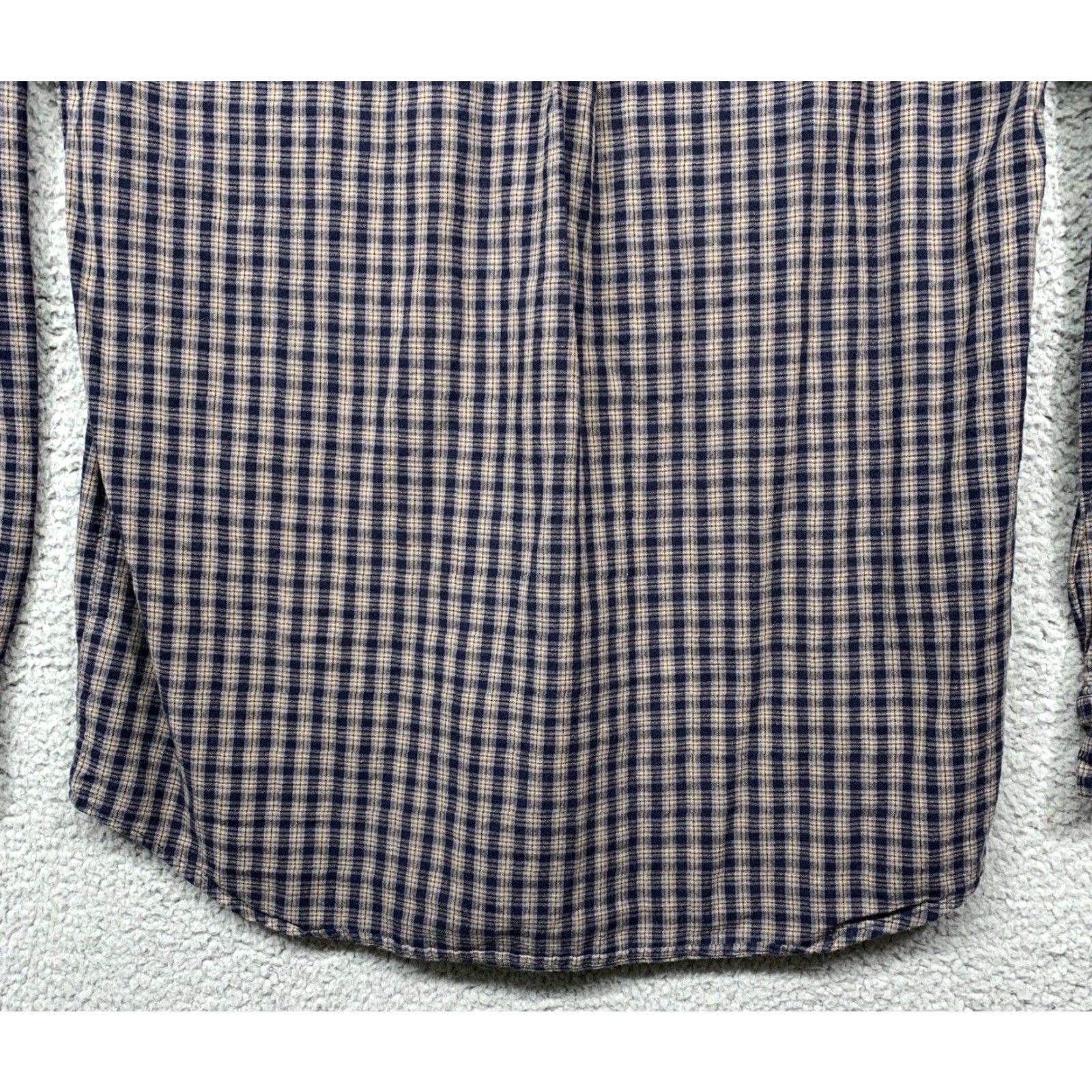 Vintage Columbia Button Shirt Men’s M Long Sleeve Navy Blue Gray Tan Plaid Logo Shirt Mens Regular Button-Up 44 Chest Size US M / EU 48-50 / 2 - 6 Thumbnail