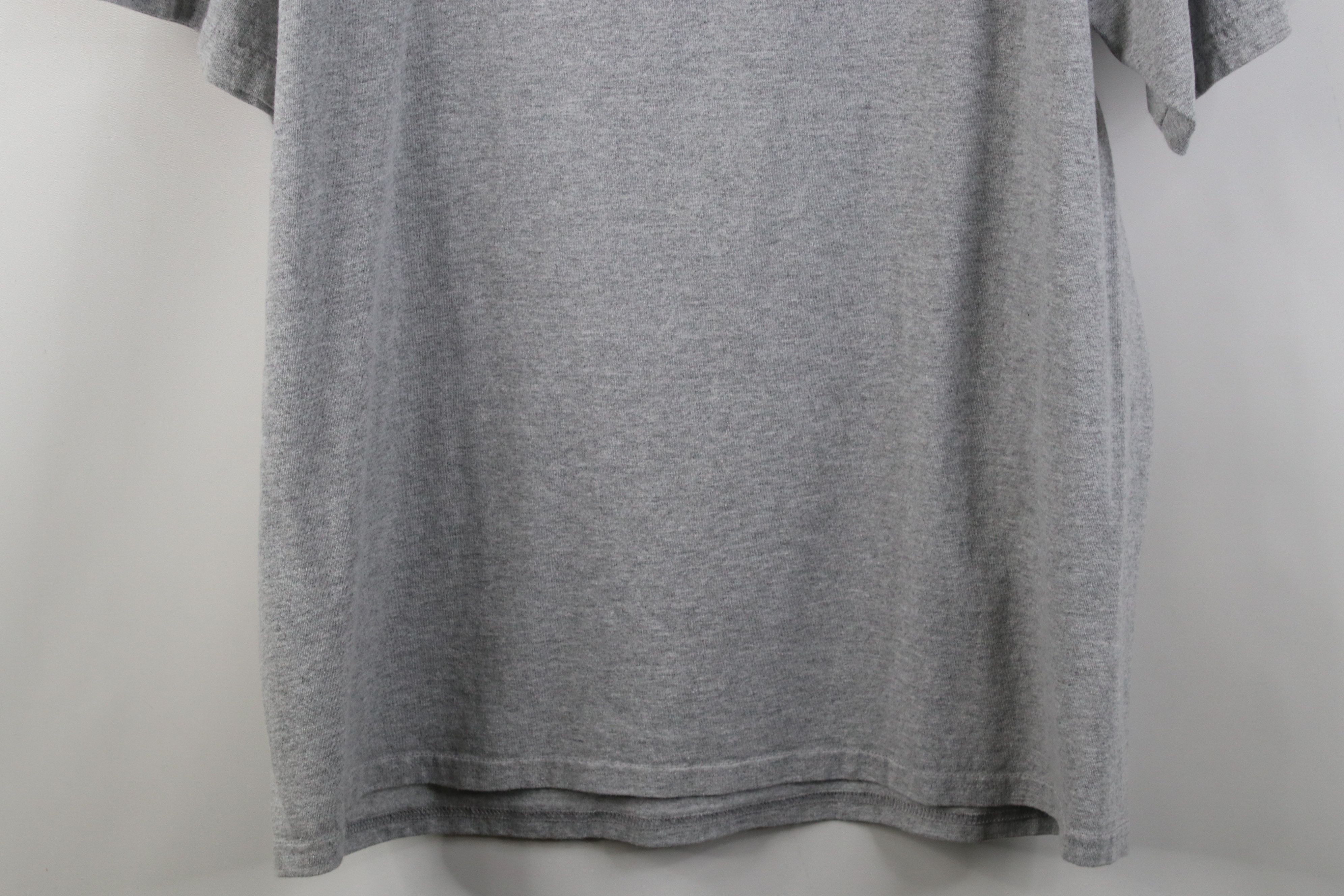 Majestic Y2K Majestic Series New York Yankees Baseball T-Shirt Gray Size US XL / EU 56 / 4 - 13 Thumbnail