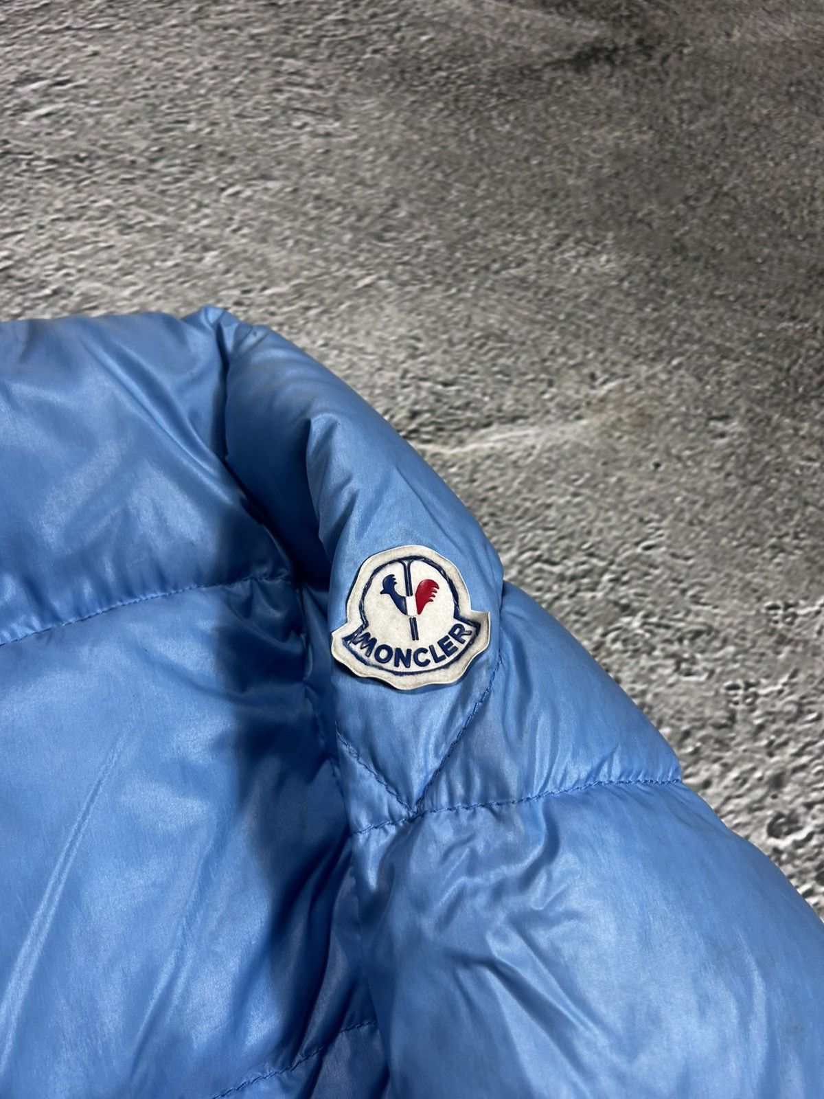 Moncler 90s Moncler vintage baby blue puffer jacket Size US L / EU 52-54 / 3 - 2 Thumbnail