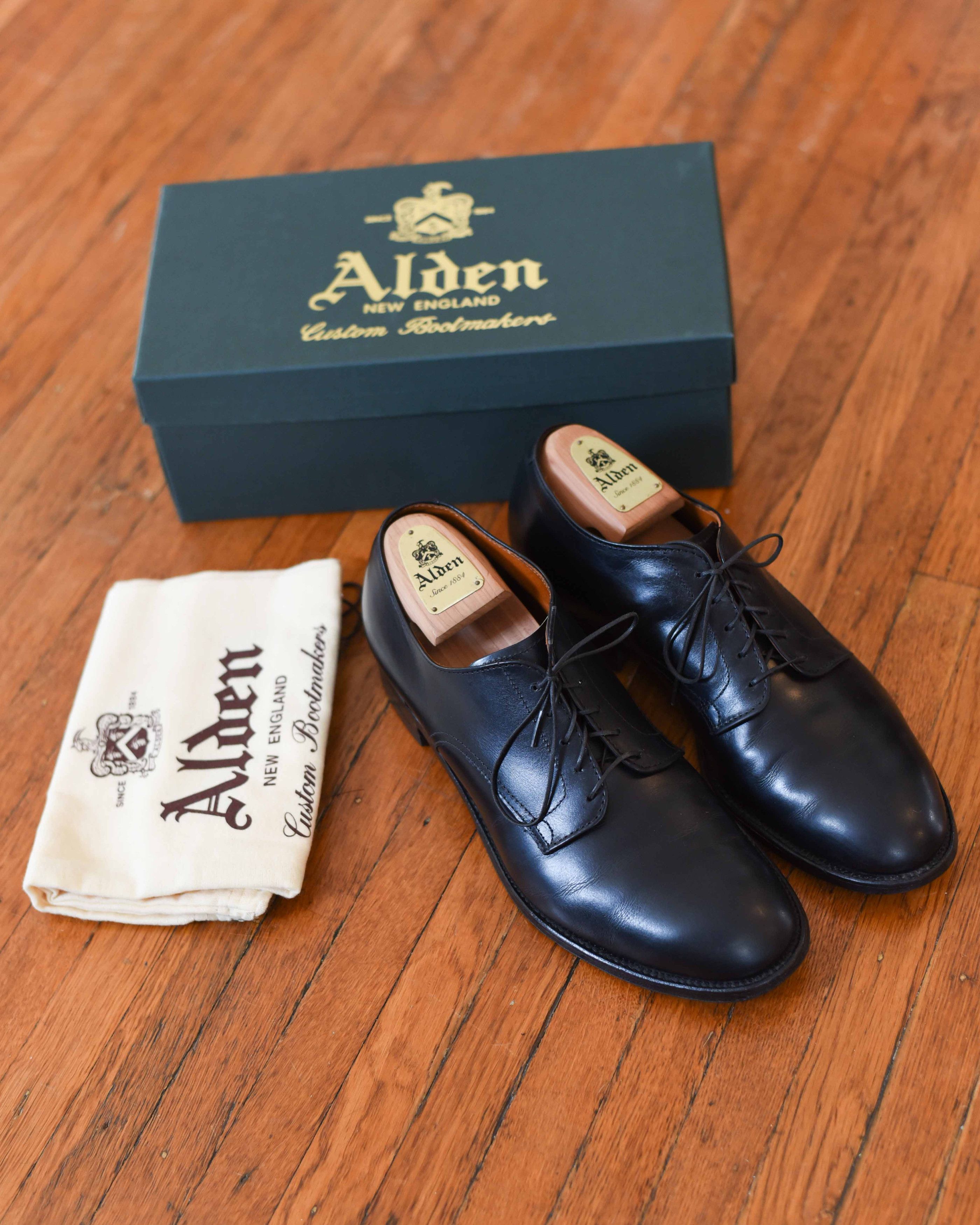 Alden Alden Modified Last Derby 53517 Size 10 D B/D Black Calf Size US 10 / EU 43 - 2 Thumbnail