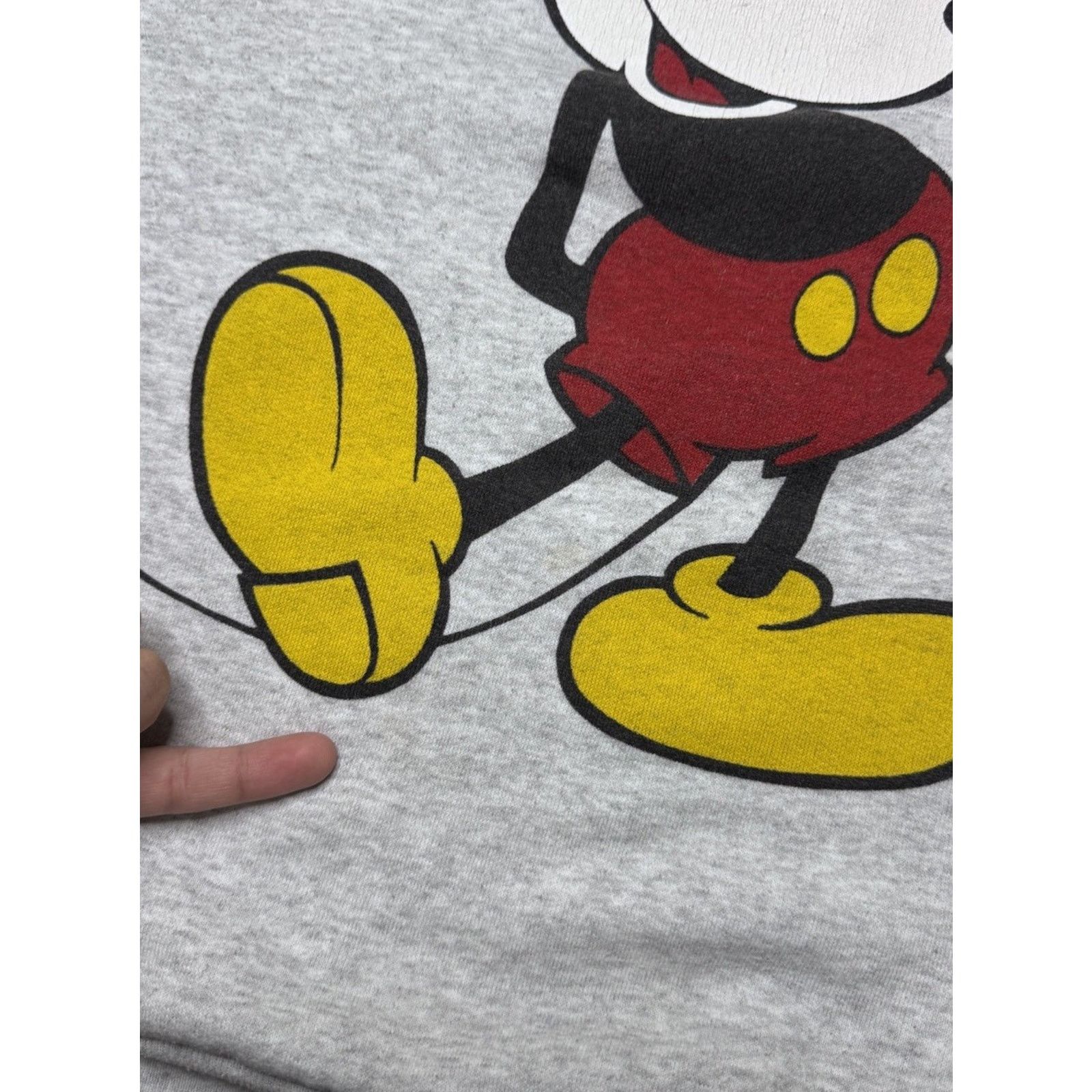 Disney Vintage Disney Mickey Sweatshirt Mens Medium Crewneck 90s Size US M / EU 48-50 / 2 - 8 Thumbnail