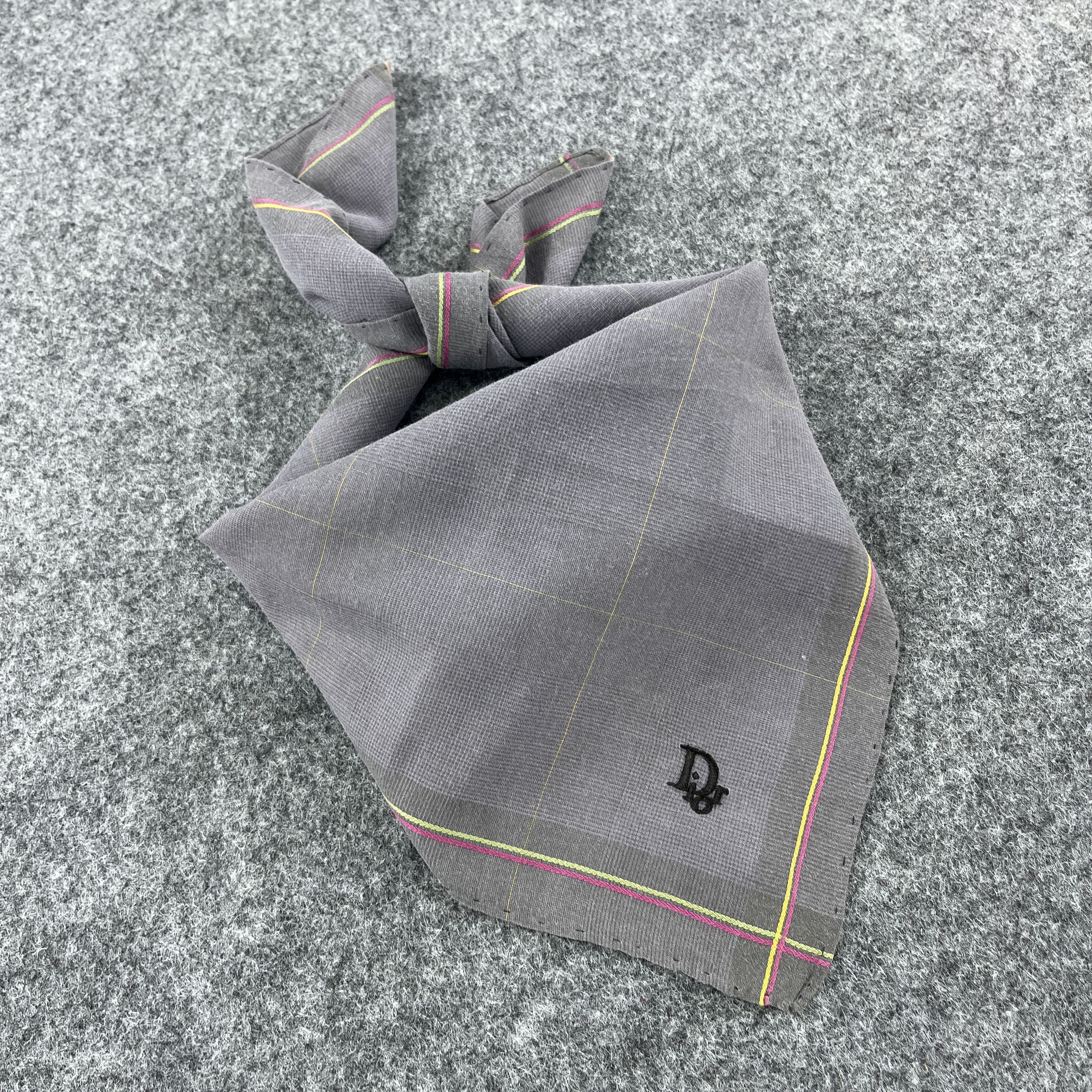 Vintage Christian Dior Handkerchief / Bandana / Neckerchief B012 Size ONE SIZE - 8 Thumbnail