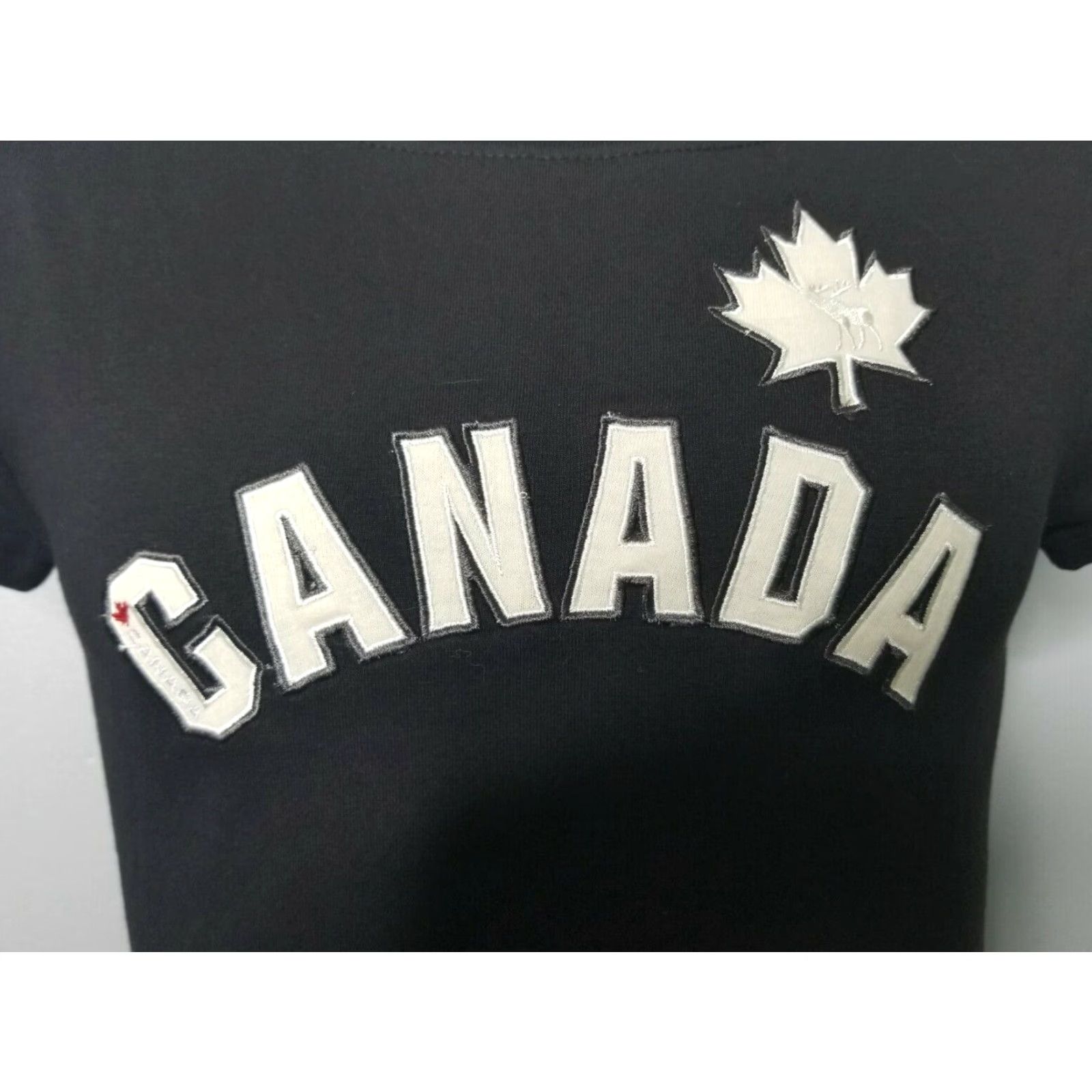 Vintage Kalson Womens XL Black Short Sleeve Embroidered Canada Collection T Shirt Cotton Size XL / US 12-14 / IT 48-50 - 3 Thumbnail