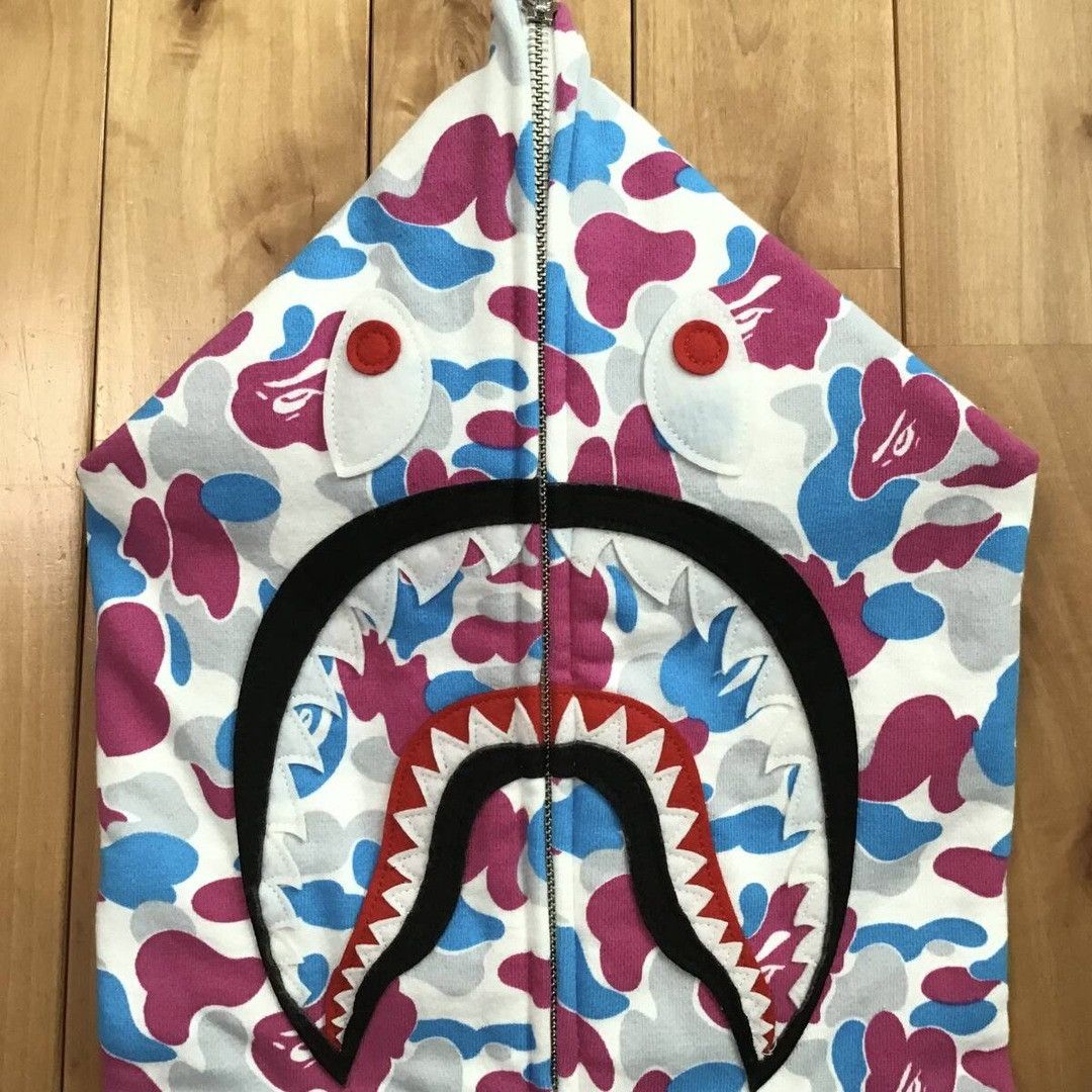 2024 🔥Yokohama Store Camo🔥 BAPE shark full zip hoodie APE