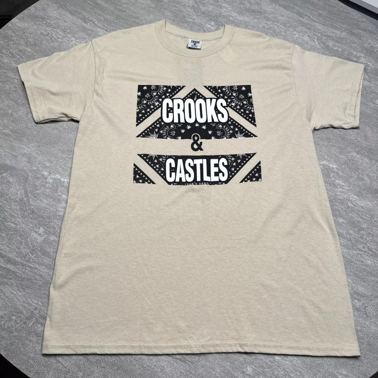 Crooks & Castles Crooks & Castles Paisley Bandana Print Weed Marijuana Shirt Size US L / EU 52-54 / 3 - 1 Thumbnail