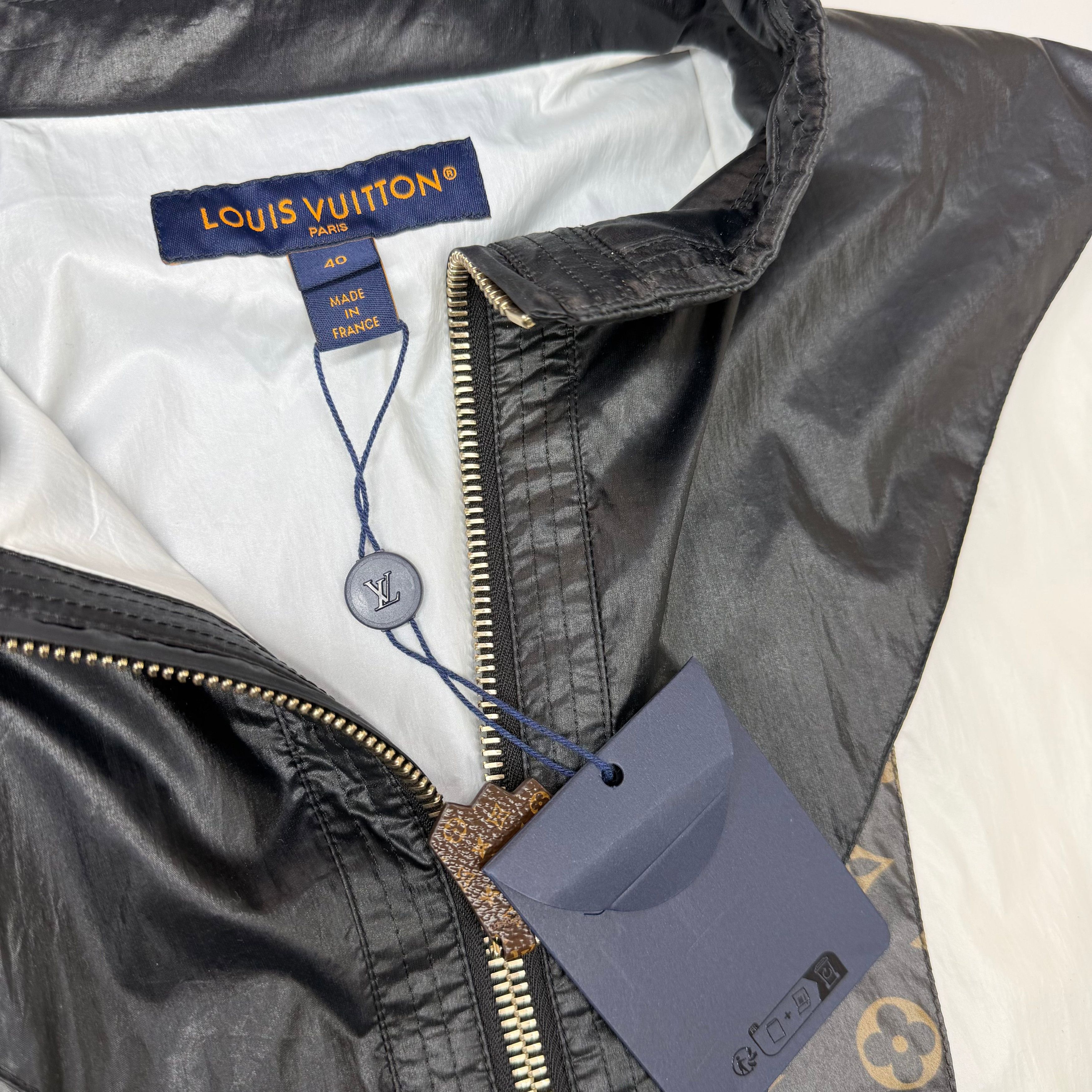 Louis Vuitton Louis Vuitton Sporty Zip-Up Parka 40 (M) Size M / US 6-8 / IT 42-44 - 4 Thumbnail
