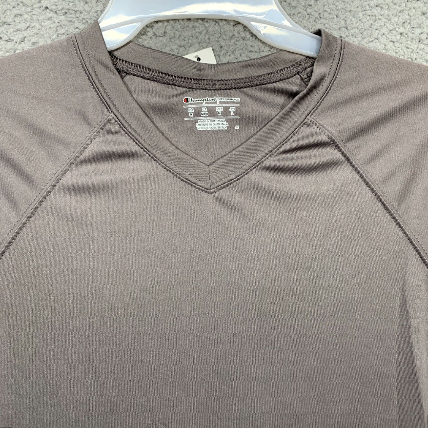 Champion Champion T-Shirt Men’s Medium Athletic V-Neck Gray Logo NWT Performance Size US M / EU 48-50 / 2 - 2 Thumbnail