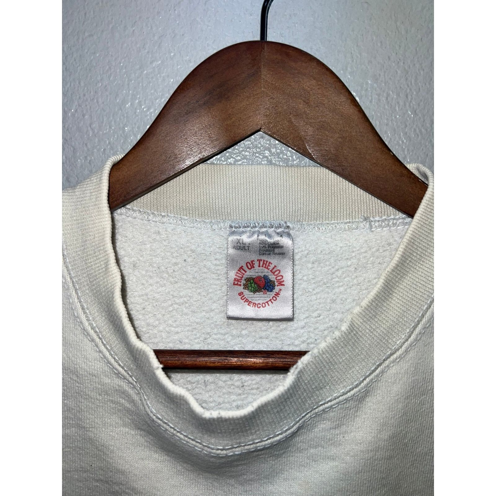 Vintage Vintage White Cream Blank Sweatshirt Crewneck FOTL 90s XL Size US XL / EU 56 / 4 - 6 Thumbnail