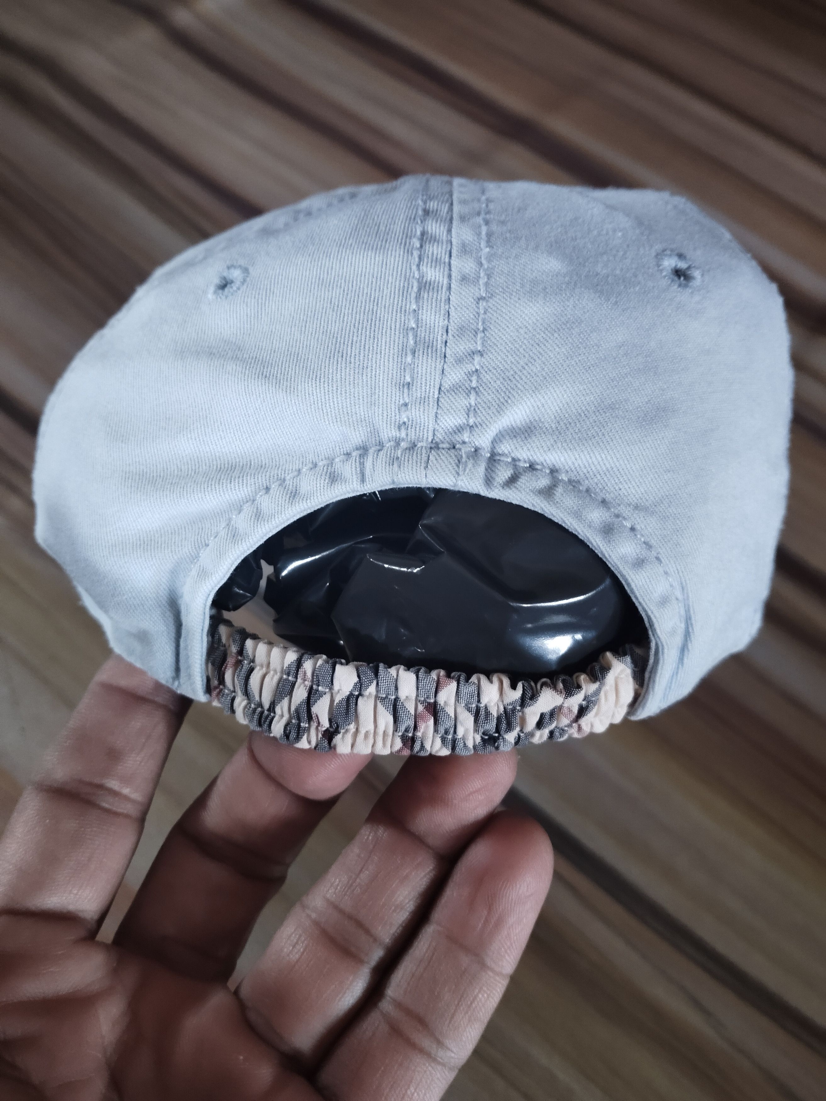 Burberry BURBERRY Child Cap Size ONE SIZE - 5 Thumbnail