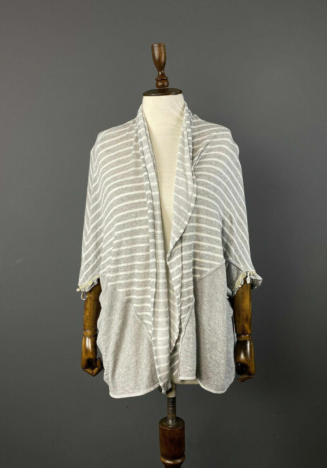 Designer Elisa Cavaletti Sono Italiano Designed Gray Cape Size XS Size XS / US 0-2 / IT 36-38 - 1 Thumbnail